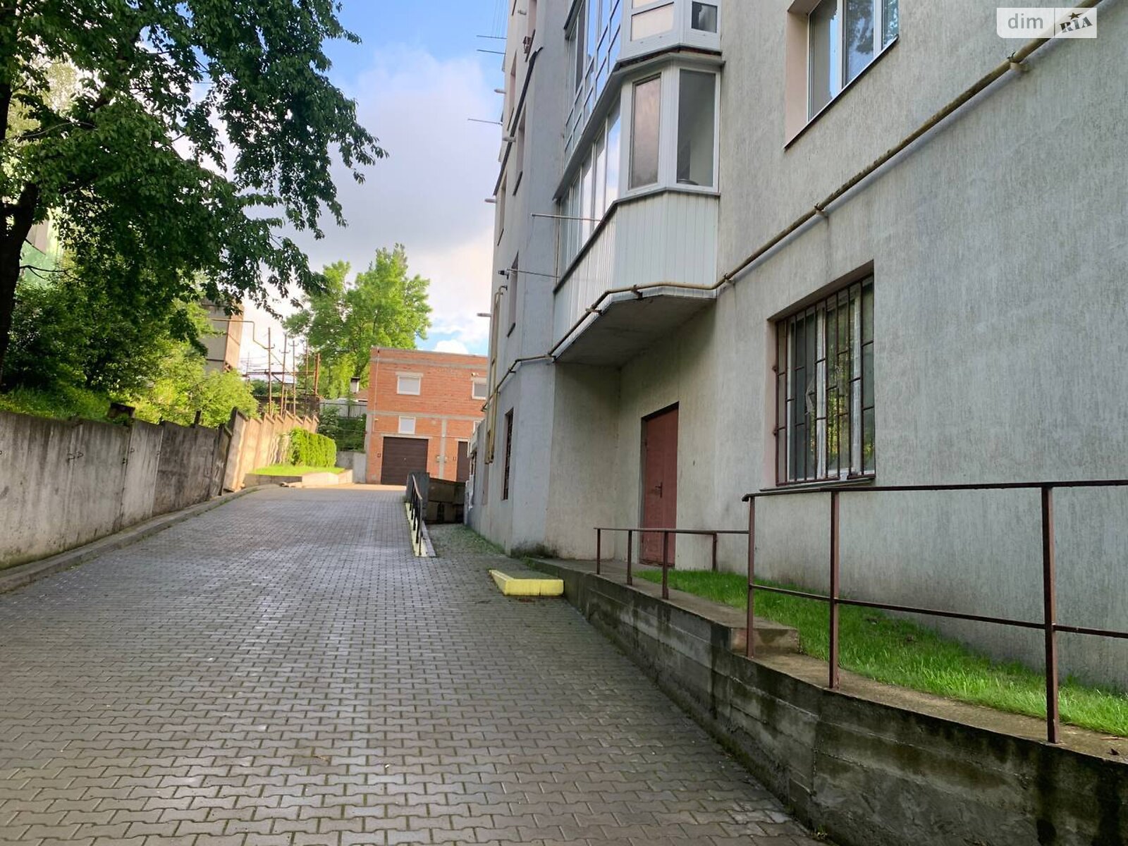Коммерческое помещение в Хмельницком, продажа по Тернопольская улица 12А, район Юго-Западный, цена: 54 000 долларов за объект фото 1 Коммерческое помещение в Хмельницком, продажа по Тернопольская улица 12А, район Юго-Западный, цена: 54 000 долларов за объект фото 1
