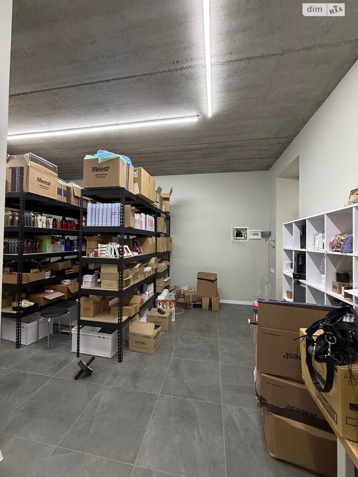 Коммерческое помещение в Хмельницком, продажа по Заречанская улица, район Юго-Западный, цена: 35 000 долларов за объект фото 1 Коммерческое помещение в Хмельницком, продажа по Заречанская улица, район Юго-Западный, цена: 35 000 долларов за объект фото 1