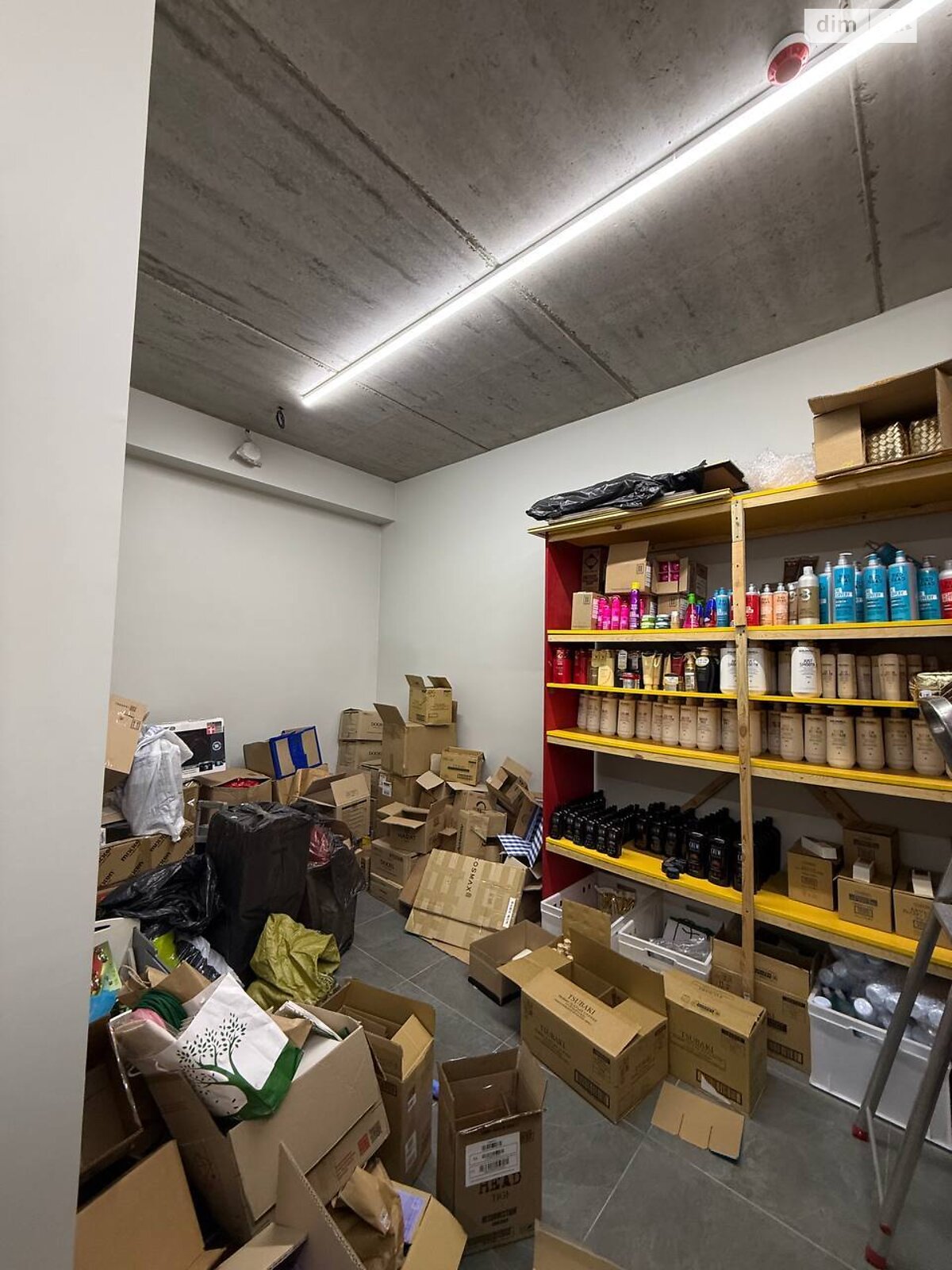 Коммерческое помещение в Хмельницком, продажа по Заречанская улица, район Юго-Западный, цена: 35 000 долларов за объект фото 1 Коммерческое помещение в Хмельницком, продажа по Заречанская улица, район Юго-Западный, цена: 35 000 долларов за объект фото 1