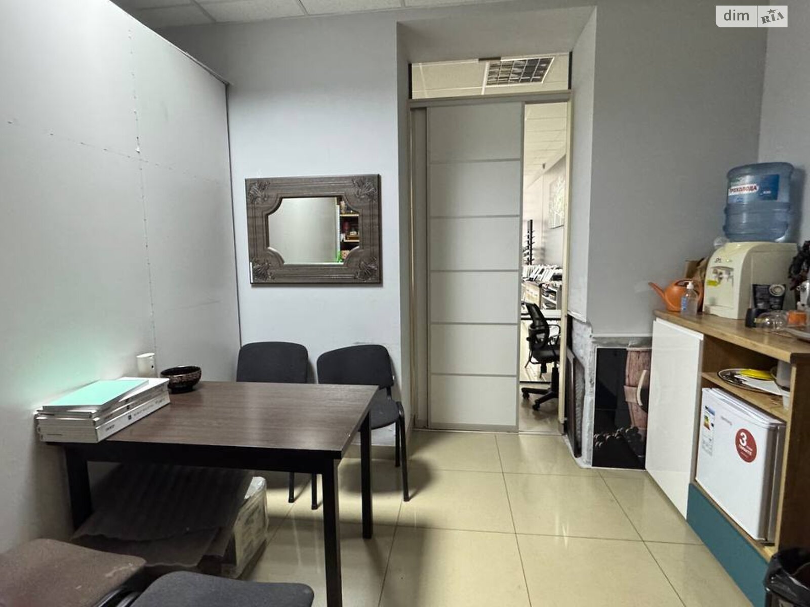 Коммерческое помещение в Хмельницком, Заречанская улица, цена продажи: 216 800 долларов за объект фото 1