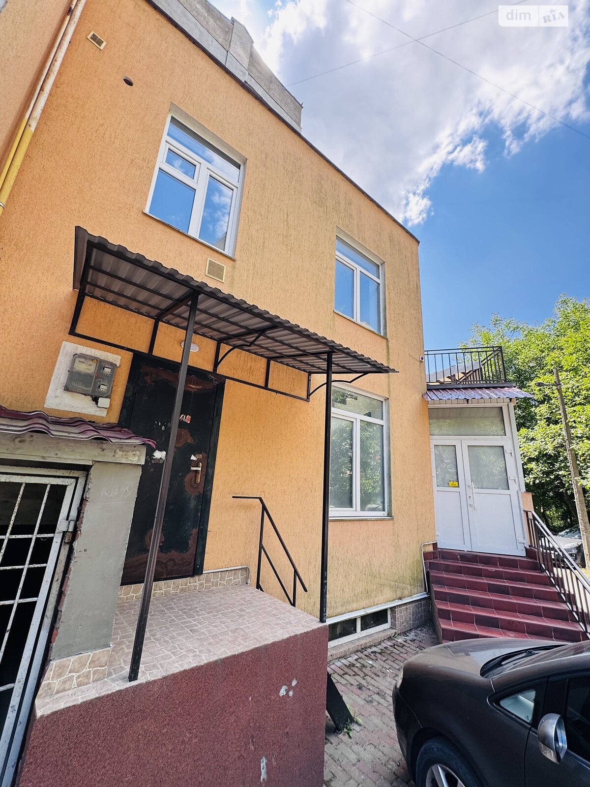Комерційне приміщення в Хмельницькому, продаж по Мазура Миколи вулиця 24/1, район Заріччя, ціна: 190 000 доларів за об’єкт фото 1 Комерційне приміщення в Хмельницькому, продаж по Мазура Миколи вулиця 24/1, район Заріччя, ціна: 190 000 доларів за об’єкт фото 1