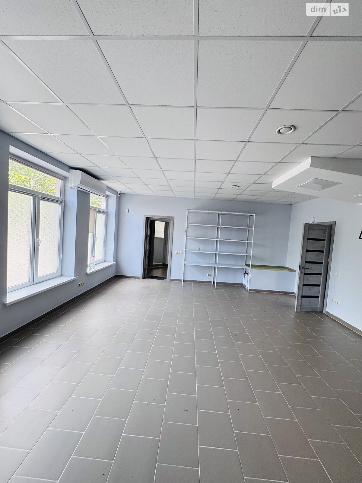 Комерційне приміщення в Хмельницькому, продаж по Мазура Миколи вулиця 24/1, район Заріччя, ціна: 190 000 доларів за об’єкт фото 1 Комерційне приміщення в Хмельницькому, продаж по Мазура Миколи вулиця 24/1, район Заріччя, ціна: 190 000 доларів за об’єкт фото 1