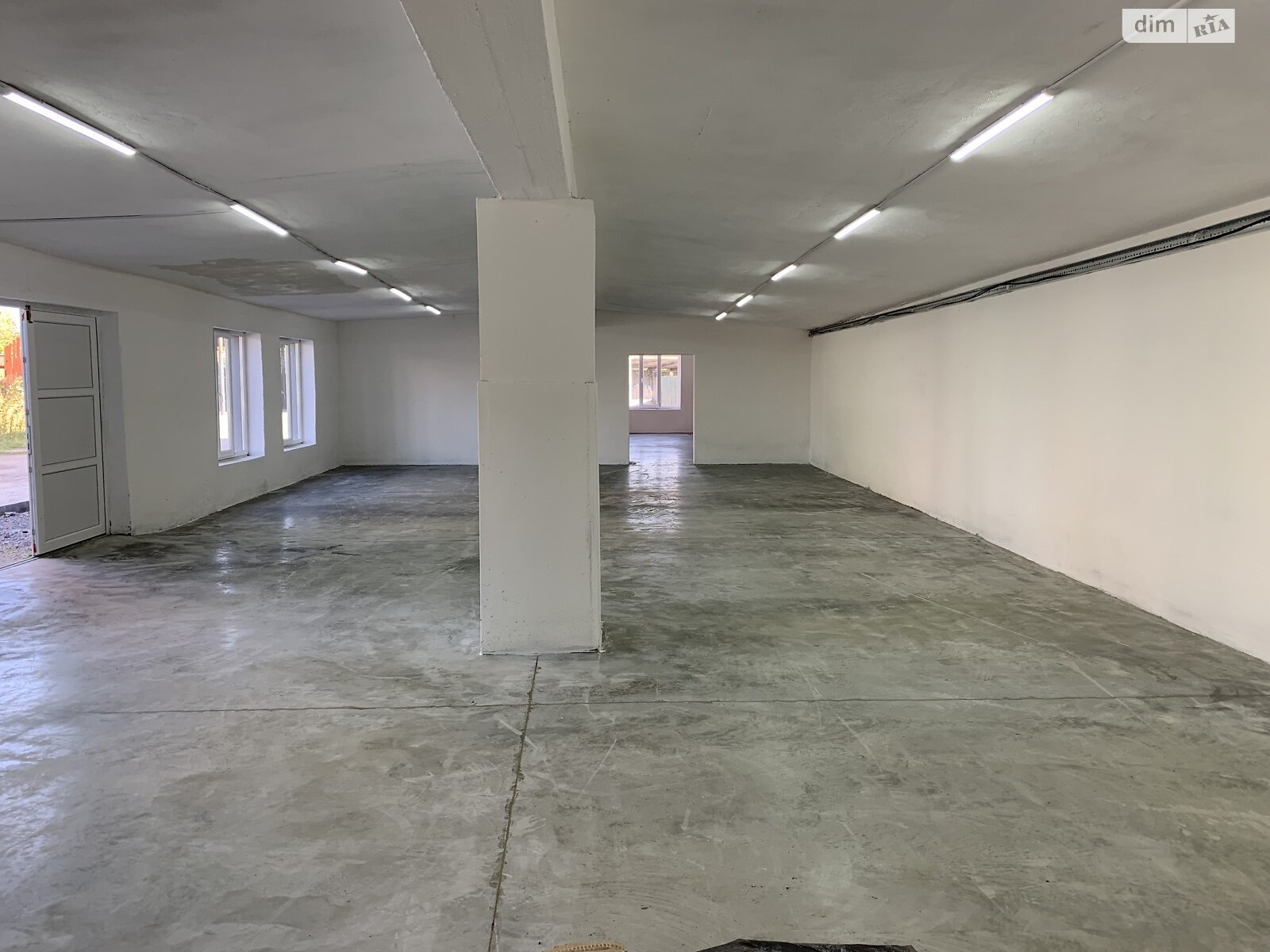 Коммерческое помещение в Ходорове, Стрелецкая улица, цена: продажи 150 000 долларов за объект фото 1 Коммерческое помещение в Ходорове, Стрелецкая улица, цена продажи: 150 000 долларов за объект фото 1