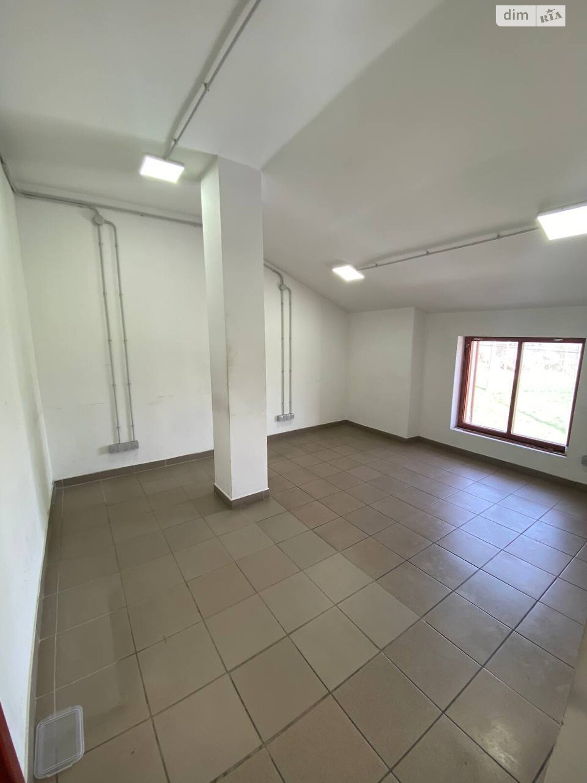 Коммерческое помещение в Хриплине, Автоливмашевская улица, цена: продажи 226 450 долларов за объект фото 1 Коммерческое помещение в Хриплине, Автоливмашевская улица, цена продажи: 226 450 долларов за объект фото 1