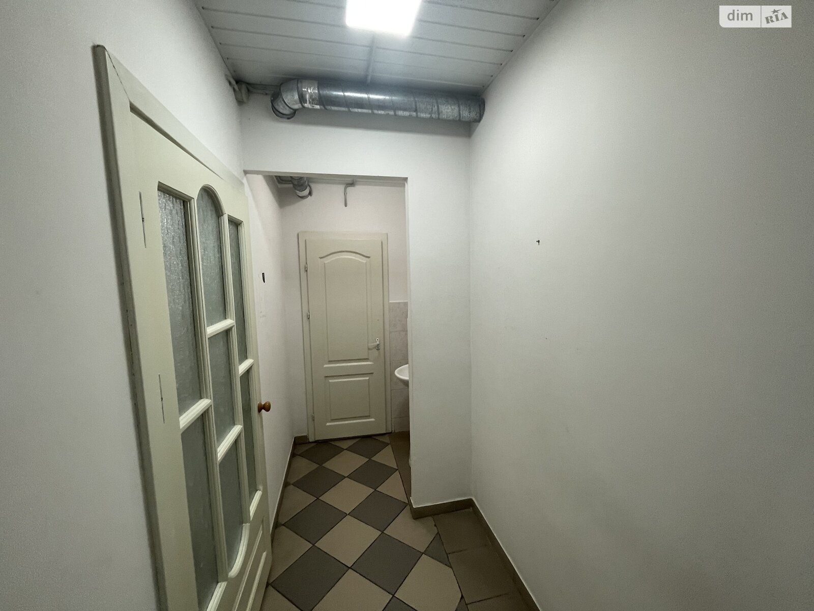 Коммерческое помещение в Хриплине, Автоливмашевская улица, цена: продажи 226 450 долларов за объект фото 1 Коммерческое помещение в Хриплине, Автоливмашевская улица, цена продажи: 226 450 долларов за объект фото 1