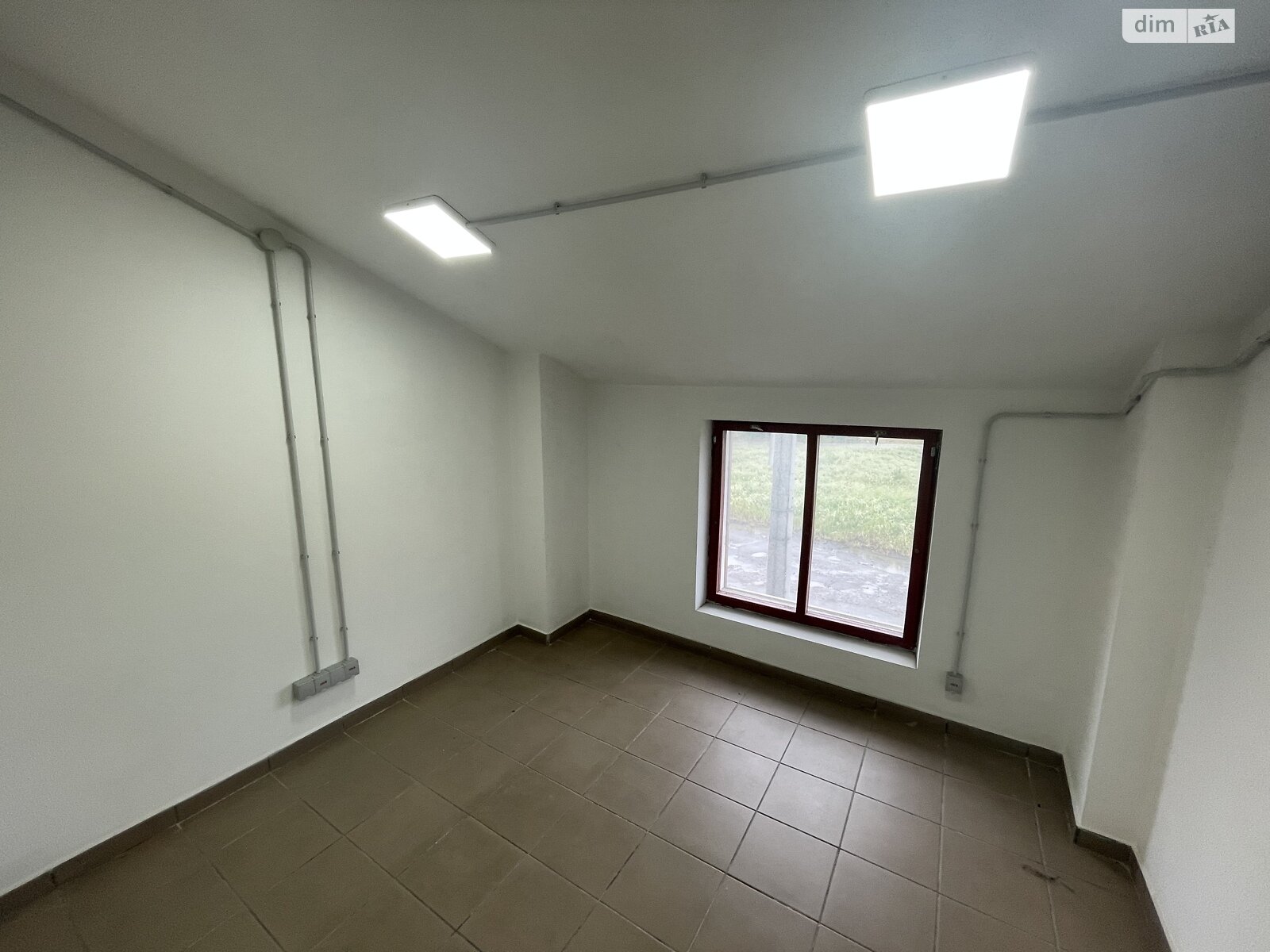 Коммерческое помещение в Хриплине, Автоливмашевская улица, цена: продажи 226 450 долларов за объект фото 1 Коммерческое помещение в Хриплине, Автоливмашевская улица, цена продажи: 226 450 долларов за объект фото 1