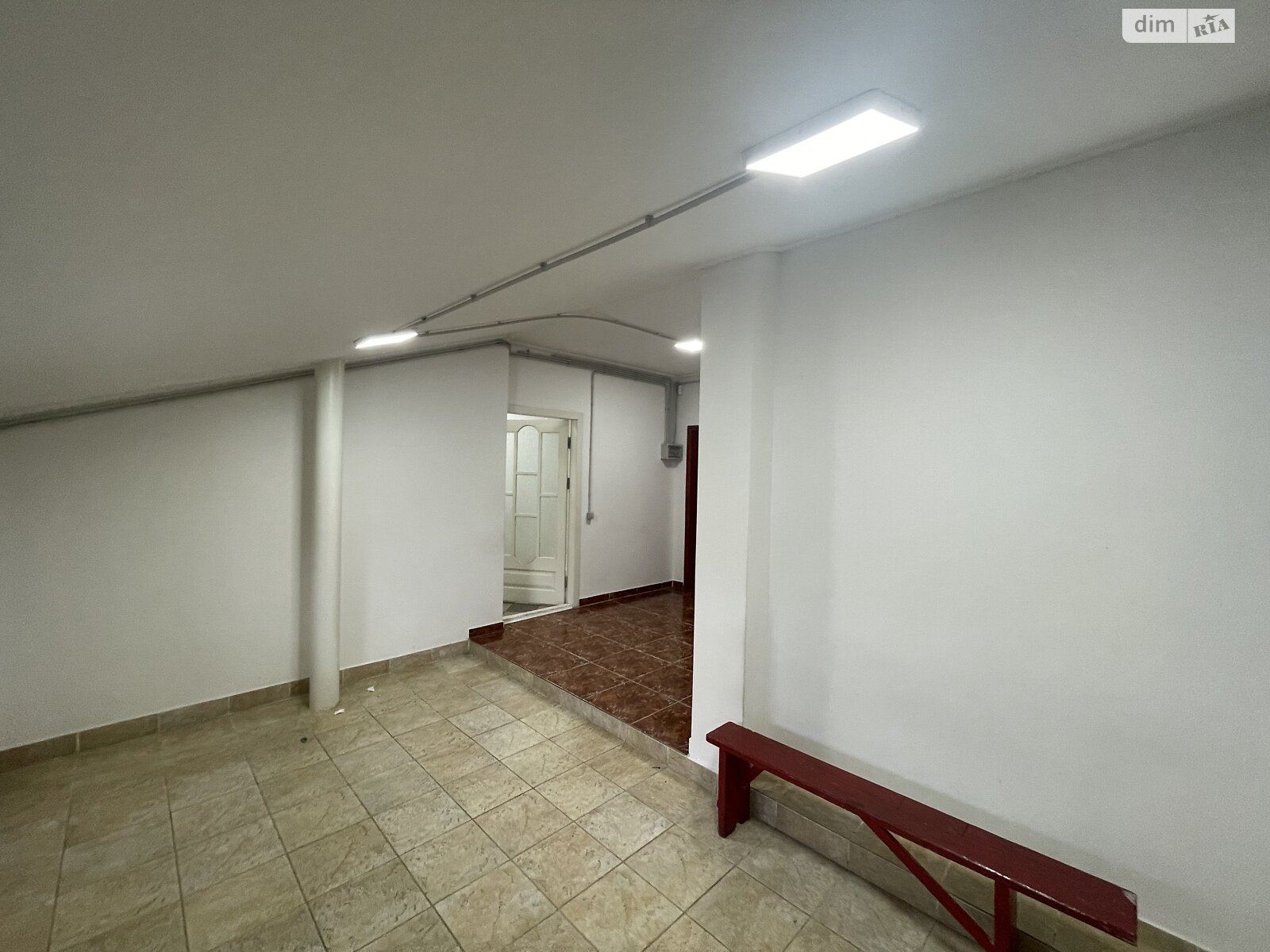 Коммерческое помещение в Хриплине, Автоливмашевская улица, цена: продажи 226 450 долларов за объект фото 1 Коммерческое помещение в Хриплине, Автоливмашевская улица, цена продажи: 226 450 долларов за объект фото 1