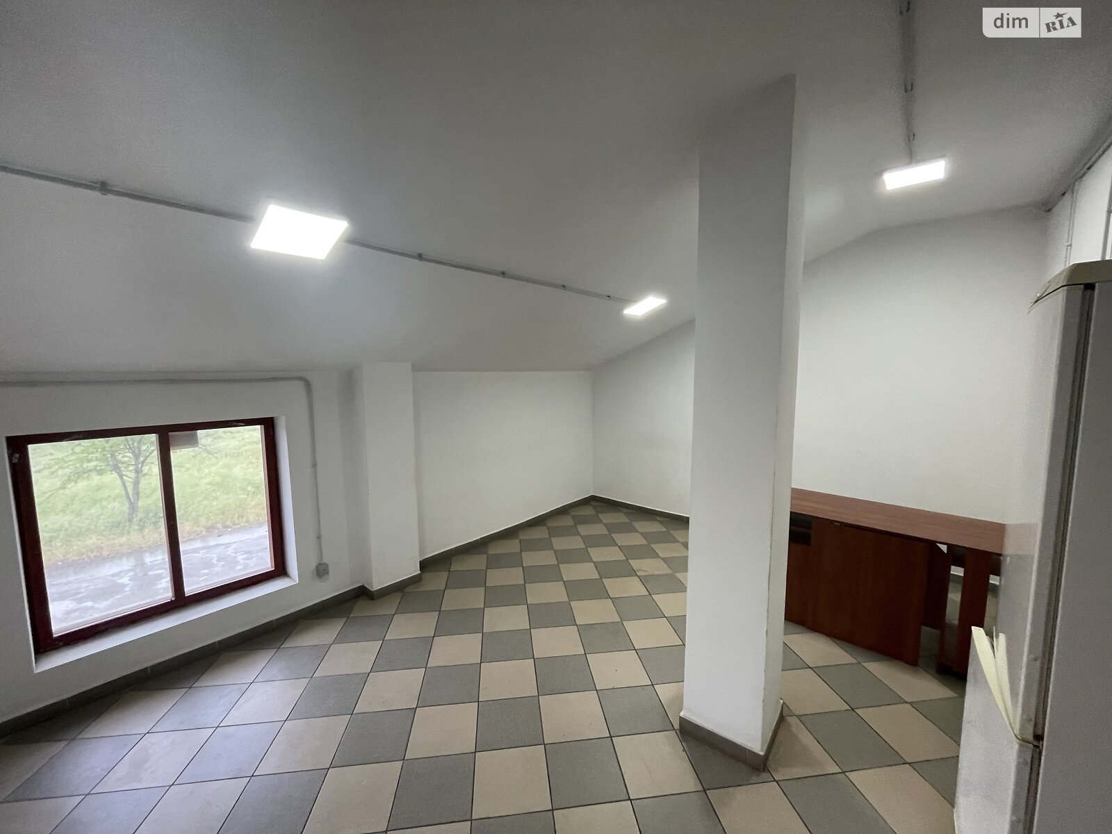 Коммерческое помещение в Хриплине, Автоливмашевская улица, цена: продажи 226 450 долларов за объект фото 1 Коммерческое помещение в Хриплине, Автоливмашевская улица, цена продажи: 226 450 долларов за объект фото 1