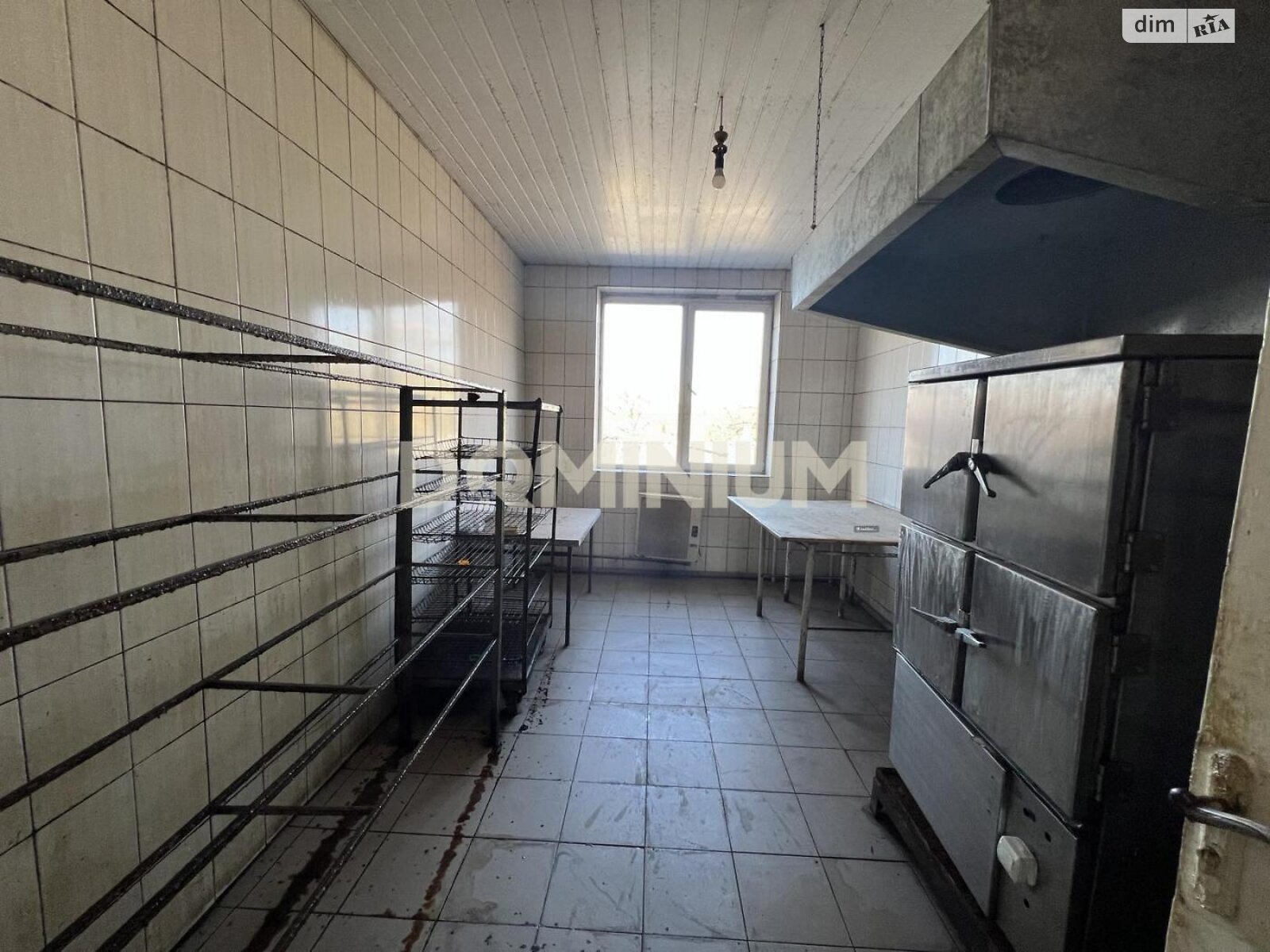 Комерційне приміщення в Хусті, Августина Волошина вулиця 96, ціна продажу: 350 000 доларів за об’єкт фото 1 Комерційне приміщення в Хусті, Августина Волошина вулиця 96, ціна продажу: 350 000 доларів за об’єкт фото 1