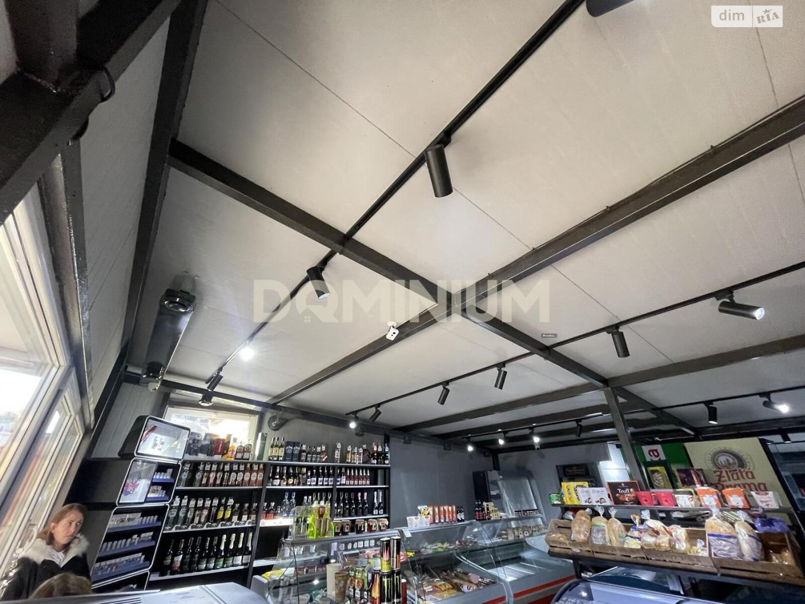 Коммерческое помещение в Хусте, Ивана Франко улица 50Б, цена: продажи 144 401 долларов за объект фото 1 Коммерческое помещение в Хусте, Ивана Франко улица 50Б, цена продажи: 144 401 долларов за объект фото 1