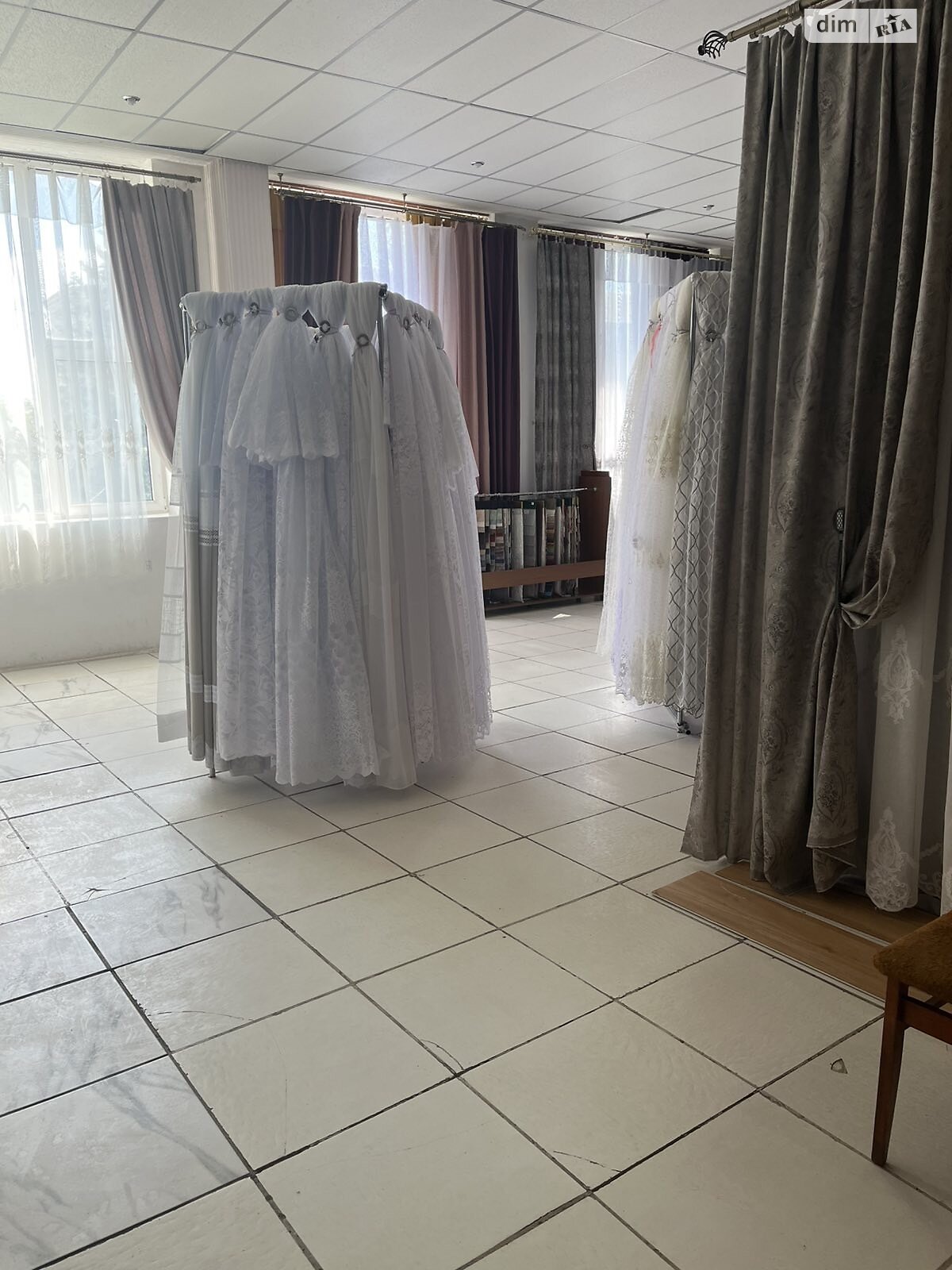 Комерційне приміщення в Іллінцях, Європейська (Карла Маркса) вулиця, ціна продажу: 145 000 доларів за об’єкт фото 1 Комерційне приміщення в Іллінцях, Європейська (Карла Маркса) вулиця, ціна продажу: 145 000 доларів за об’єкт фото 1
