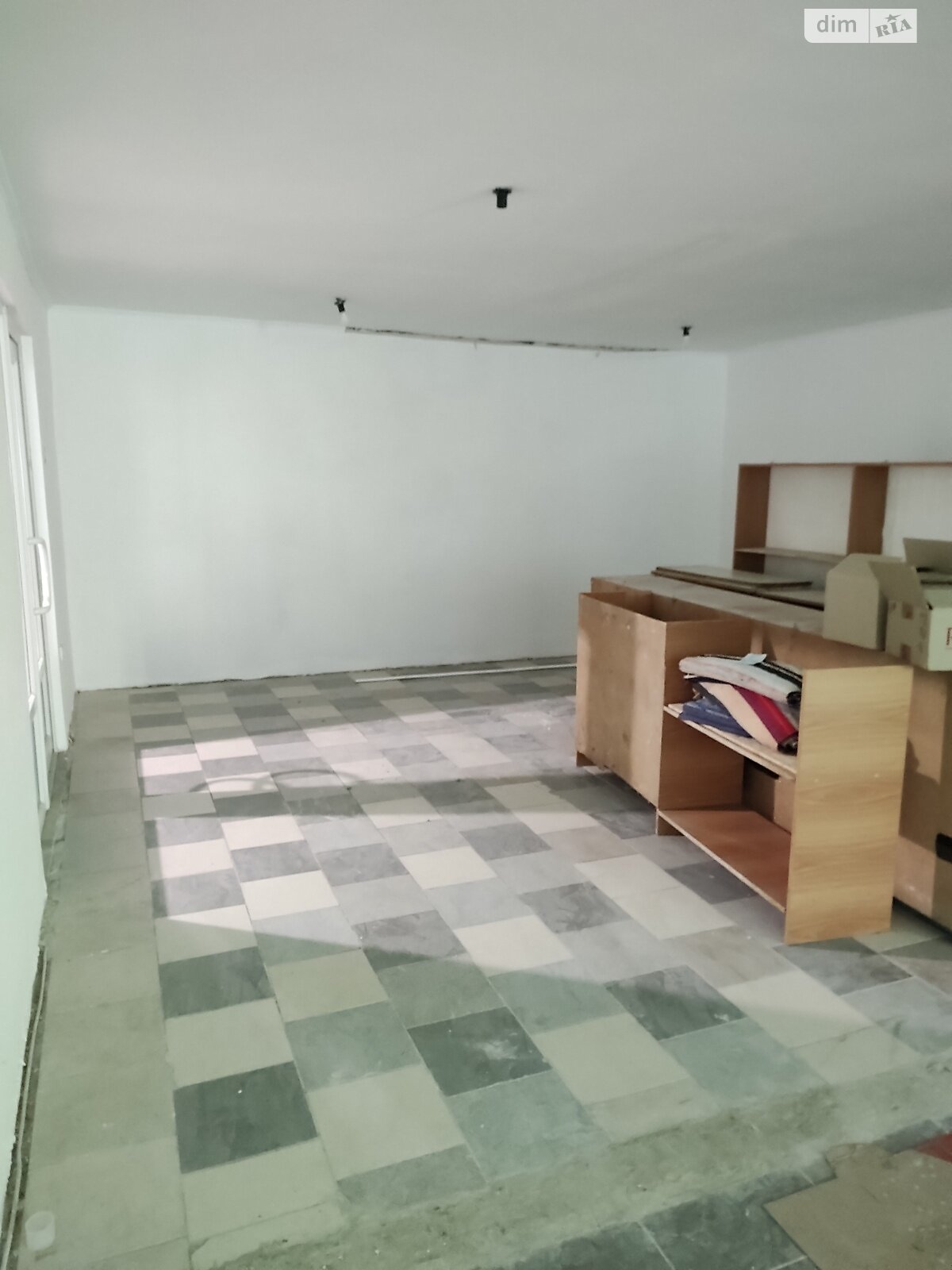 Коммерческое помещение в Илларионове, Рабочая улица 9, цена: продажи 105 000 долларов за объект фото 1 Коммерческое помещение в Илларионове, Рабочая улица 9, цена продажи: 105 000 долларов за объект фото 1
