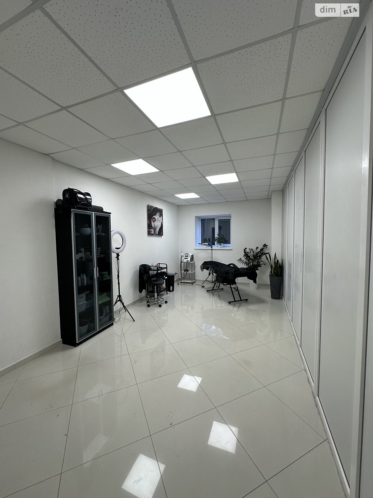 Комерційне приміщення в Ірпені, продаж по Дем’яна Попова вулиця 22, район Ірпінь, ціна: 67 000 доларів за об’єкт фото 1 Комерційне приміщення в Ірпені, продаж по Дем’яна Попова вулиця 22, район Ірпінь, ціна: 67 000 доларів за об’єкт фото 1