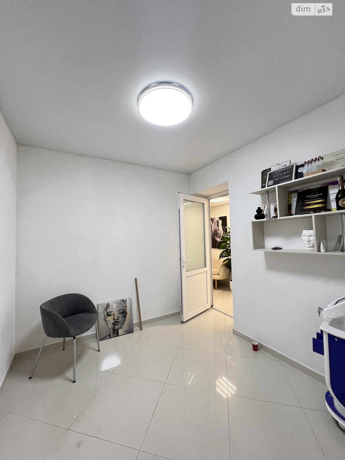 Комерційне приміщення в Ірпені, продаж по Дем’яна Попова вулиця 22, район Ірпінь, ціна: 67 000 доларів за об’єкт фото 1 Комерційне приміщення в Ірпені, продаж по Дем’яна Попова вулиця 22, район Ірпінь, ціна: 67 000 доларів за об’єкт фото 1