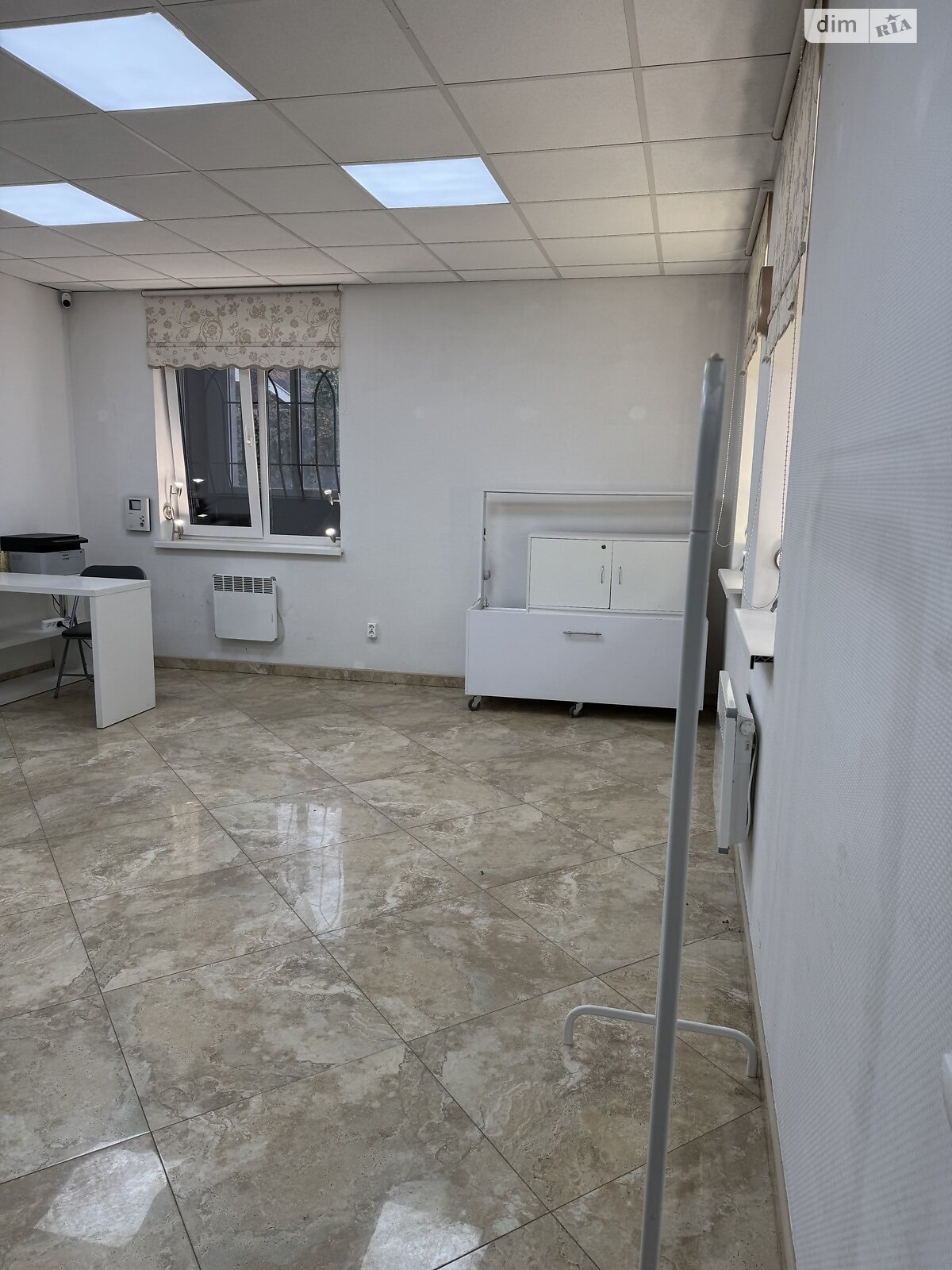 Коммерческое помещение в Ирпене, продажа по Ерощенко (Островского) улица 12А, район Ирпень, цена: 38 000 долларов за объект фото 1 Коммерческое помещение в Ирпене, продажа по Ерощенко (Островского) улица 12А, район Ирпень, цена: 38 000 долларов за объект фото 1