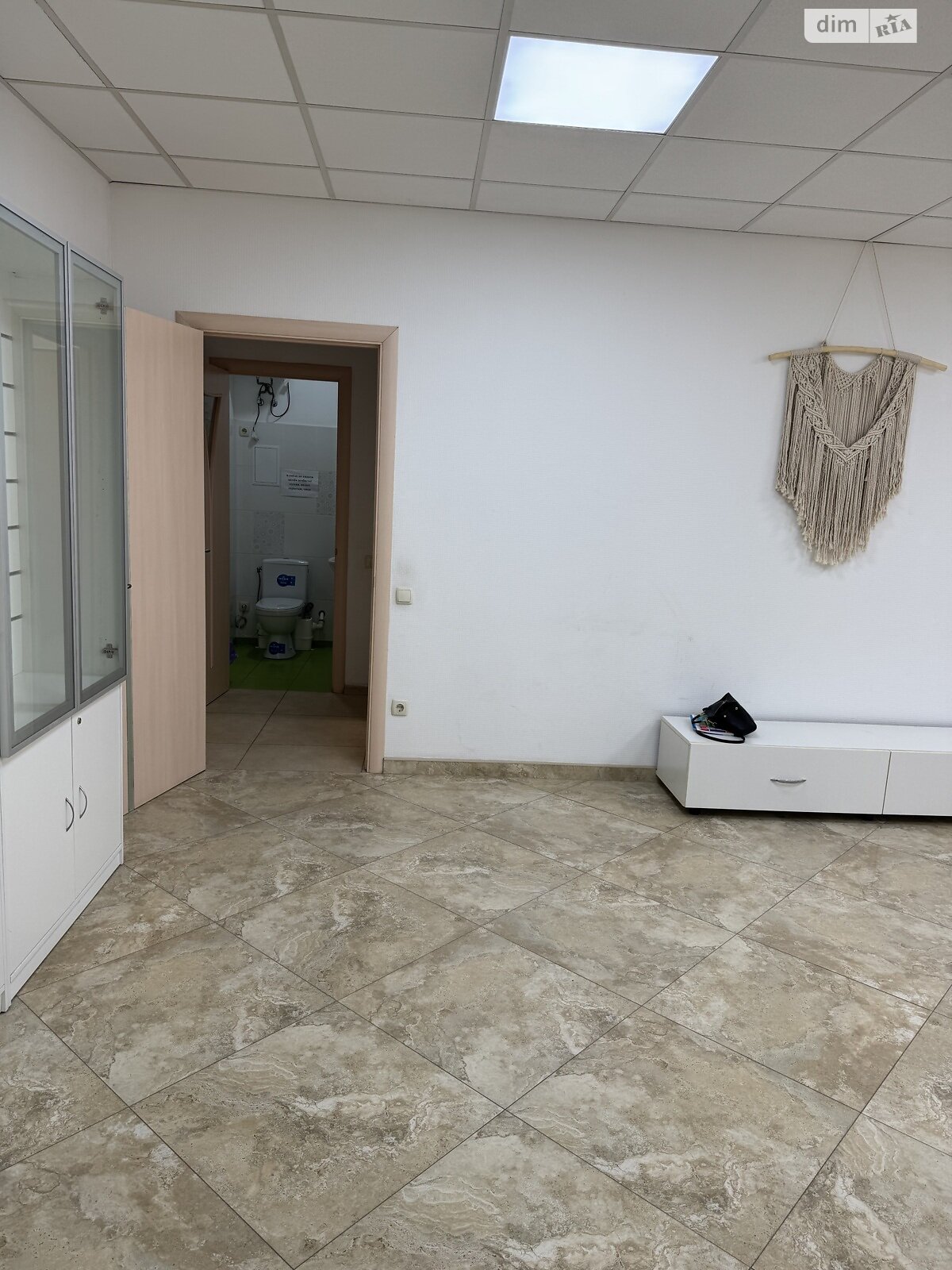 Коммерческое помещение в Ирпене, продажа по Ерощенко (Островского) улица 12А, район Ирпень, цена: 38 000 долларов за объект фото 1 Коммерческое помещение в Ирпене, продажа по Ерощенко (Островского) улица 12А, район Ирпень, цена: 38 000 долларов за объект фото 1