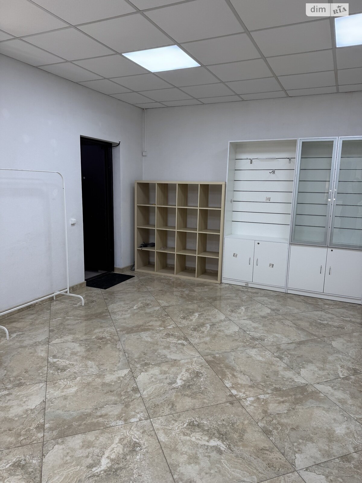 Коммерческое помещение в Ирпене, продажа по Ерощенко (Островского) улица 12А, район Ирпень, цена: 38 000 долларов за объект фото 1 Коммерческое помещение в Ирпене, продажа по Ерощенко (Островского) улица 12А, район Ирпень, цена: 38 000 долларов за объект фото 1