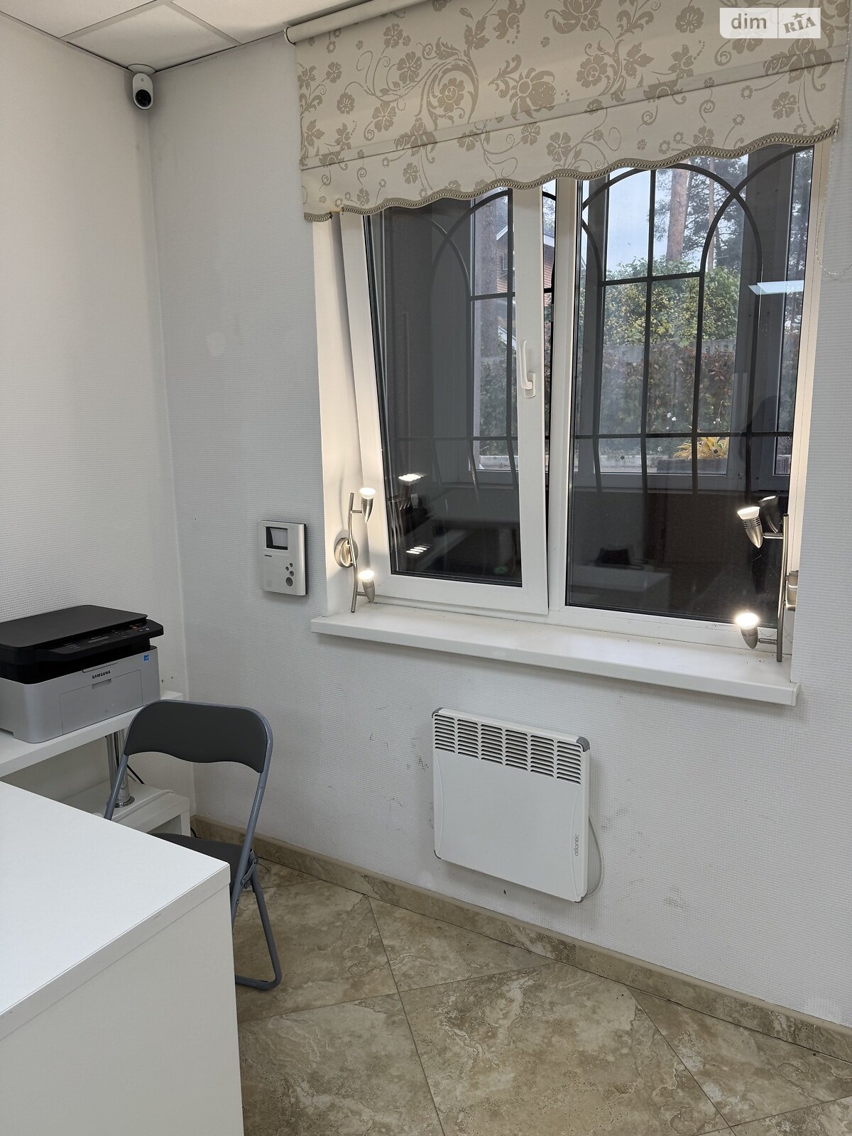 Коммерческое помещение в Ирпене, продажа по Ерощенко (Островского) улица 12А, район Ирпень, цена: 38 000 долларов за объект фото 1 Коммерческое помещение в Ирпене, продажа по Ерощенко (Островского) улица 12А, район Ирпень, цена: 38 000 долларов за объект фото 1