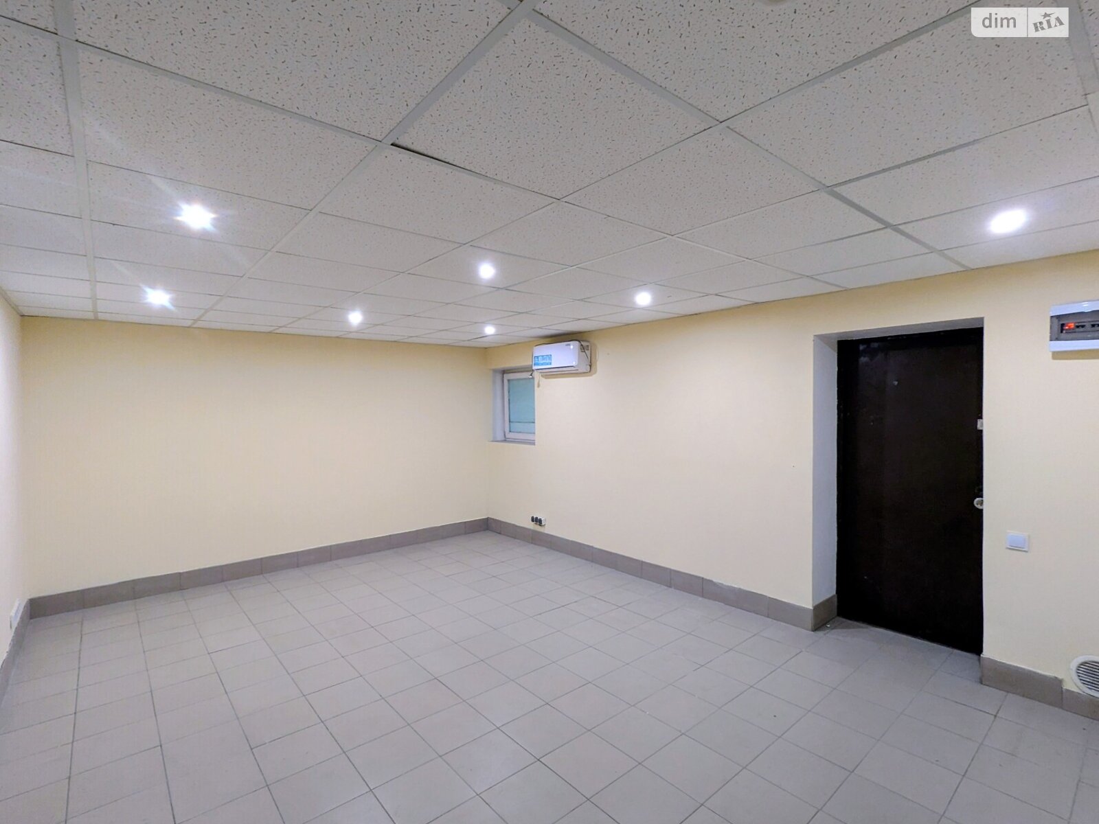 Коммерческое помещение в Ирпене, продажа по Михаила Коцюбинского (Надсонова) переулок 13, район Ирпень, цена: 22 000 долларов за объект фото 1 Коммерческое помещение в Ирпене, продажа по Михаила Коцюбинского (Надсонова) переулок 13, район Ирпень, цена: 22 000 долларов за объект фото 1