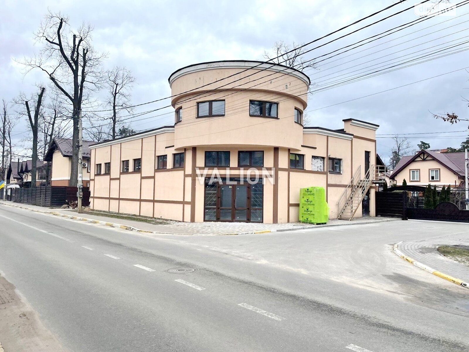 Коммерческое помещение в Ирпене, продажа по Лысенка улица, район Ирпень, цена: 480 000 долларов за объект фото 1 Коммерческое помещение в Ирпене, продажа по Лысенка улица, район Ирпень, цена: 480 000 долларов за объект фото 1