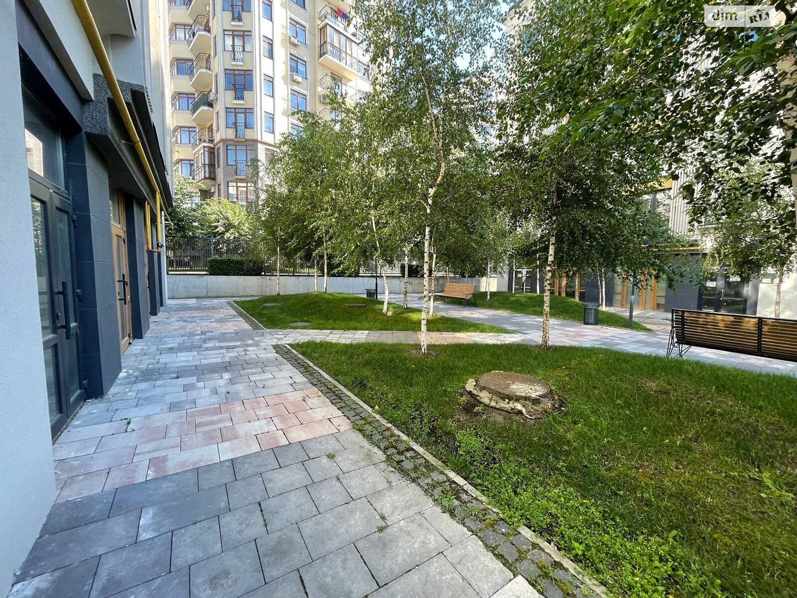 Коммерческое помещение в Ирпене, продажа по Николая Сингаевского (Новооскольская) улица 2Б/3, район Ирпень, цена: 22 000 долларов за объект фото 1 Коммерческое помещение в Ирпене, продажа по Николая Сингаевского (Новооскольская) улица 2Б/3, район Ирпень, цена: 22 000 долларов за объект фото 1
