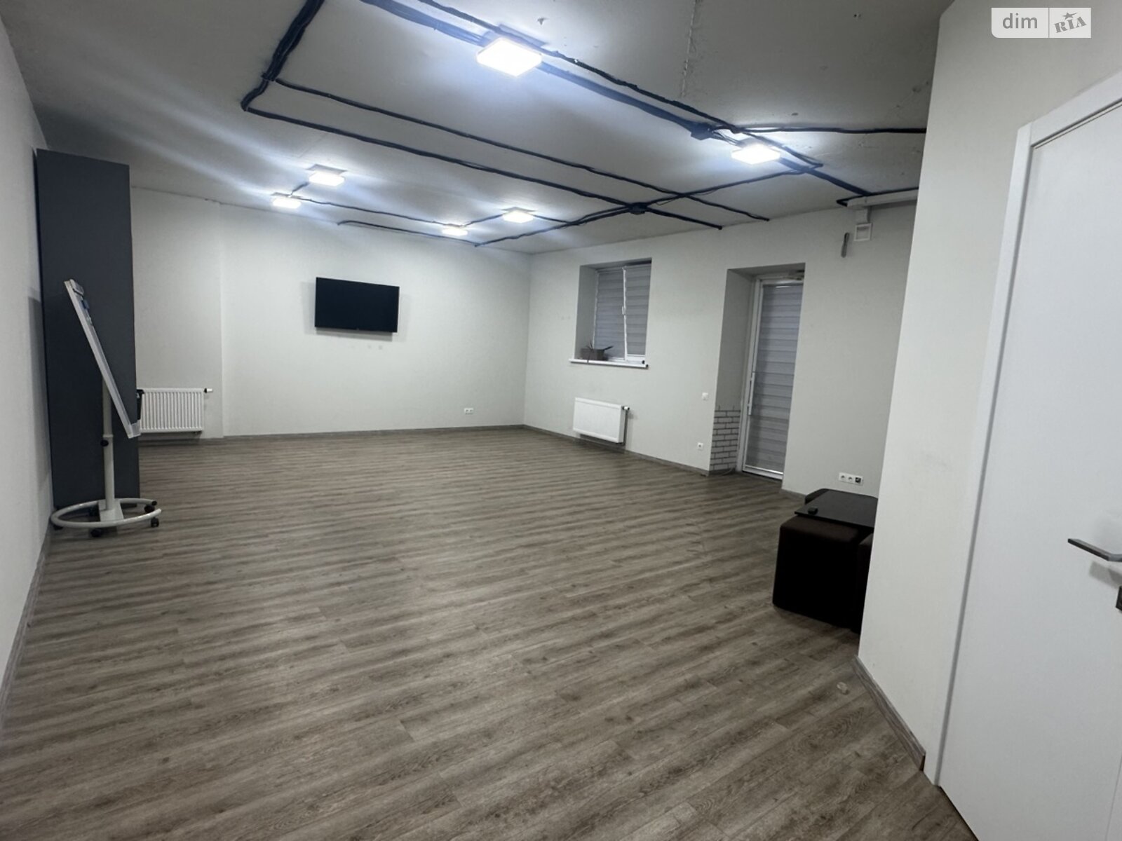 Комерційне приміщення в Ірпені, продаж по Університетська (Карла Маркса) вулиця 2Ф/2, район Ірпінь, ціна: 62 990 доларів за об’єкт фото 1 Комерційне приміщення в Ірпені, продаж по Університетська (Карла Маркса) вулиця 2Ф/2, район Ірпінь, ціна: 62 990 доларів за об’єкт фото 1