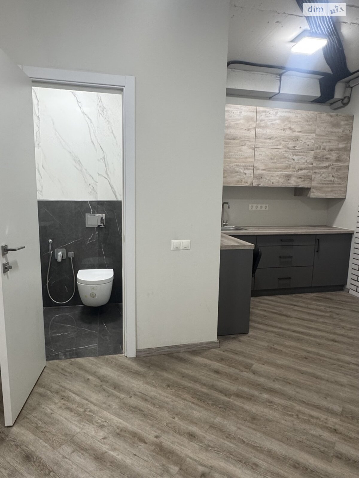 Комерційне приміщення в Ірпені, продаж по Університетська (Карла Маркса) вулиця 2Ф/2, район Ірпінь, ціна: 62 990 доларів за об’єкт фото 1 Комерційне приміщення в Ірпені, продаж по Університетська (Карла Маркса) вулиця 2Ф/2, район Ірпінь, ціна: 62 990 доларів за об’єкт фото 1