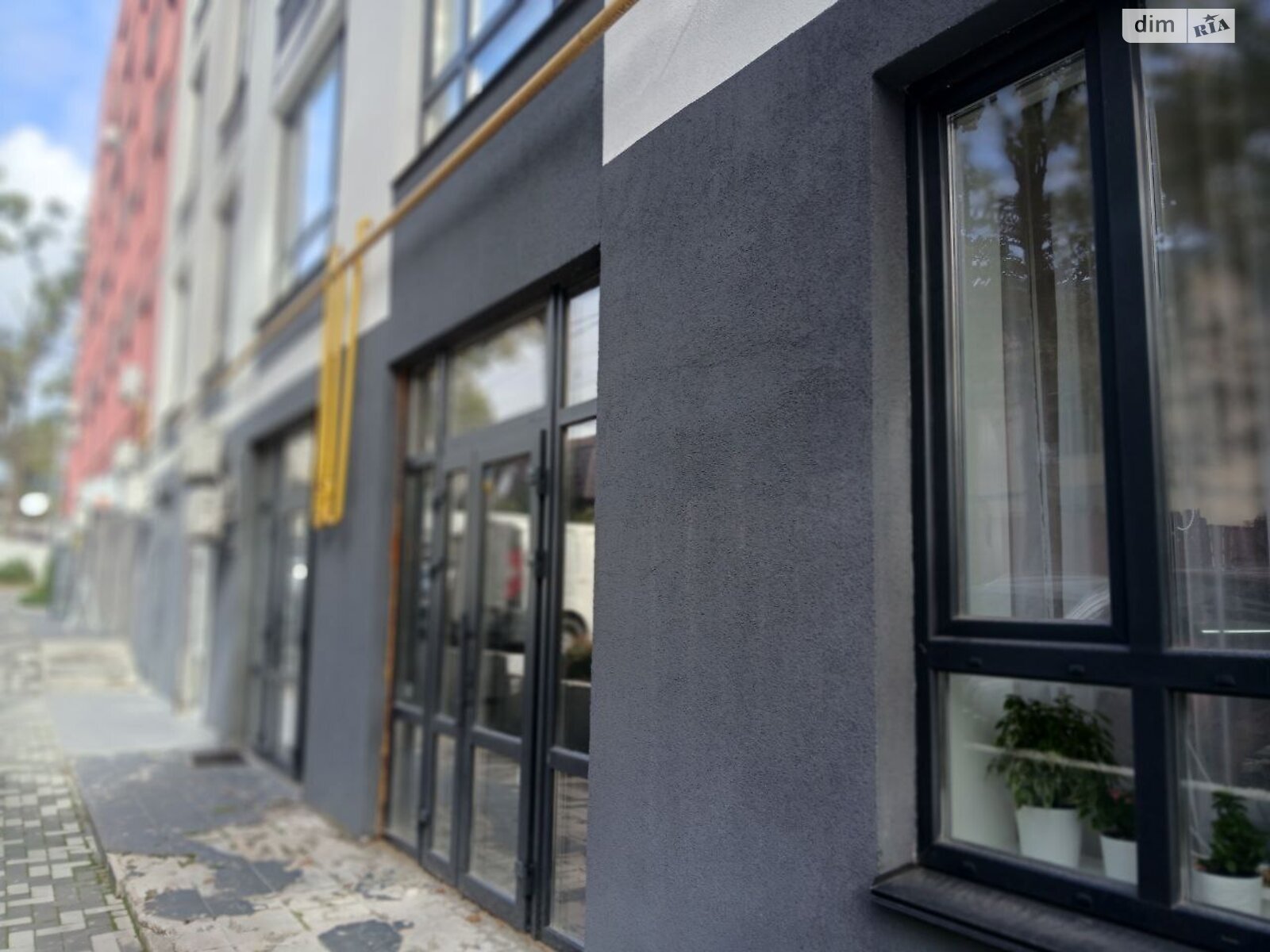 Коммерческое помещение в Ирпене, продажа по Выговского (Суворова) улица 18, район Ирпень, цена: 21 999 долларов за объект фото 1 Коммерческое помещение в Ирпене, продажа по Выговского (Суворова) улица 18, район Ирпень, цена: 21 999 долларов за объект фото 1