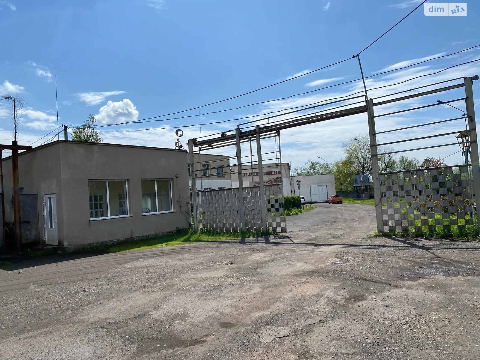 Комерційне приміщення в Іршаві, Степана Жупанина (Борканюка) вулиця 67, ціна продажу: 10 000 доларів за об’єкт фото 1 Комерційне приміщення в Іршаві, Степана Жупанина (Борканюка) вулиця 67, ціна продажу: 10 000 доларів за об’єкт фото 1