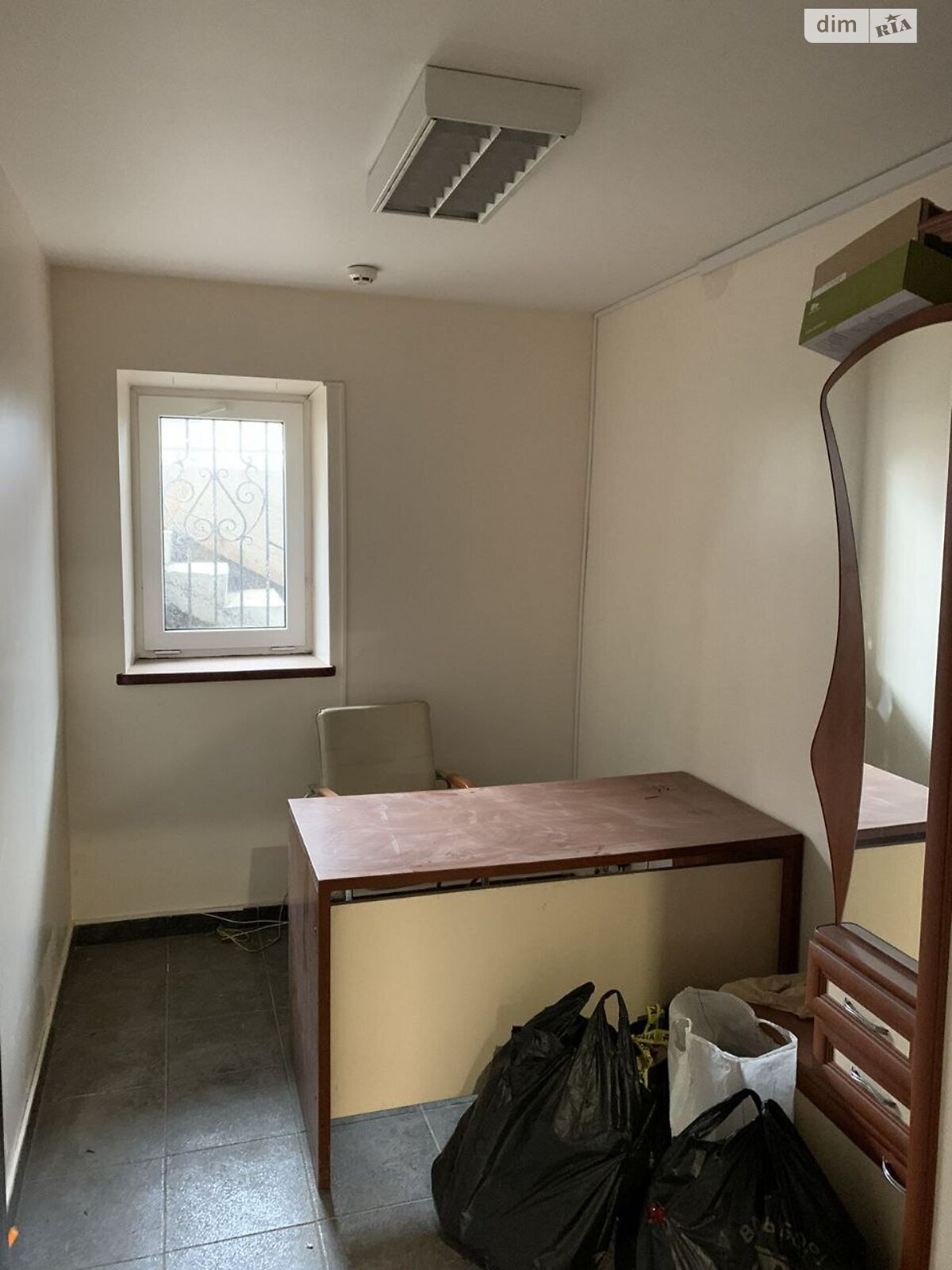 Коммерческое помещение в Ивано-Франковске, продажа по Сорохтея О. улица 11А, район Арсенал, цена: 118 500 долларов за объект фото 1 Коммерческое помещение в Ивано-Франковске, продажа по Сорохтея О. улица 11А, район Арсенал, цена: 118 500 долларов за объект фото 1
