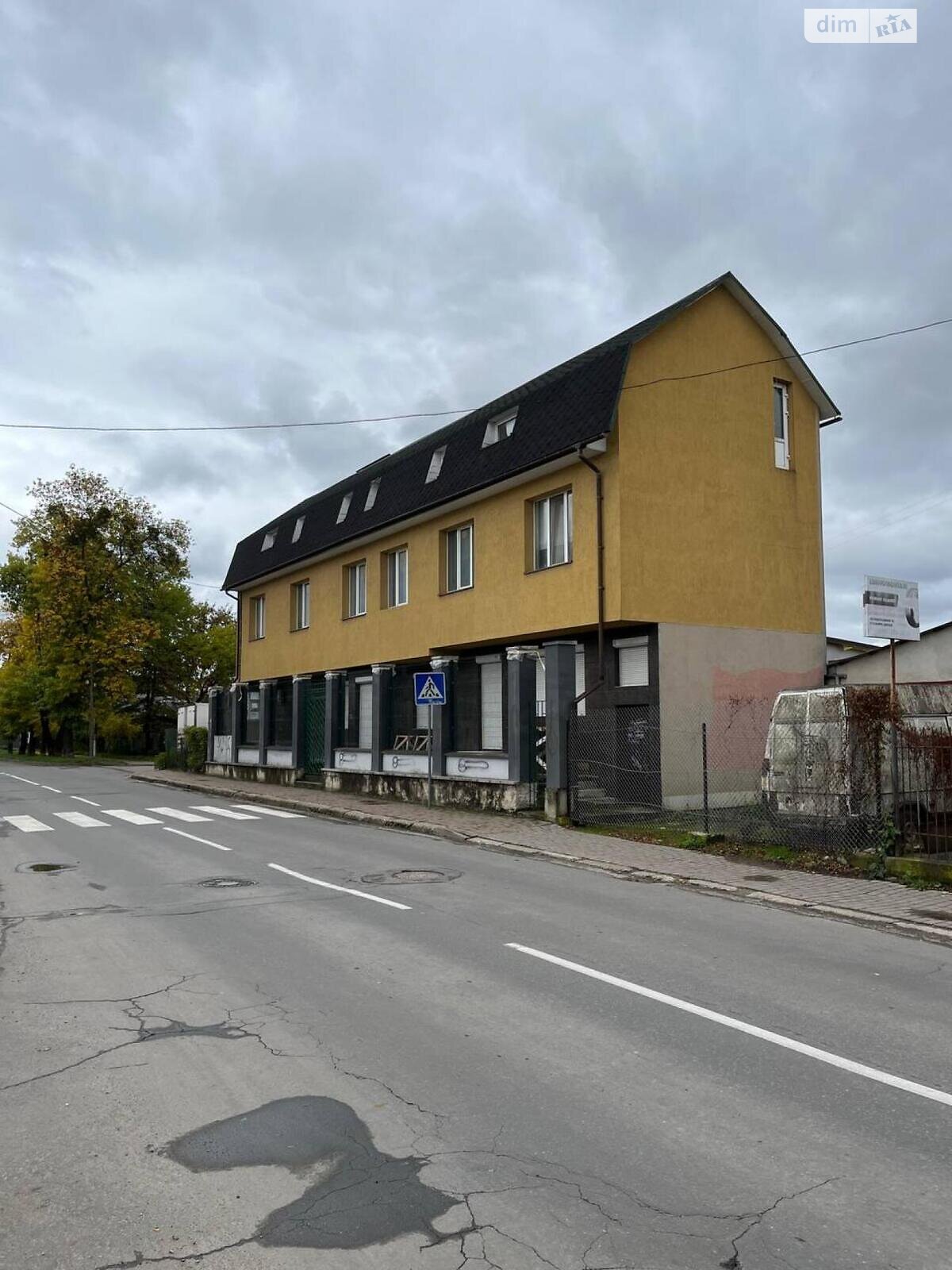 Коммерческое помещение в Ивано-Франковске, продажа по Сорохтея О. улица 24А, район Арсенал, цена: 410 000 долларов за объект фото 1 Коммерческое помещение в Ивано-Франковске, продажа по Сорохтея О. улица 24А, район Арсенал, цена: 410 000 долларов за объект фото 1