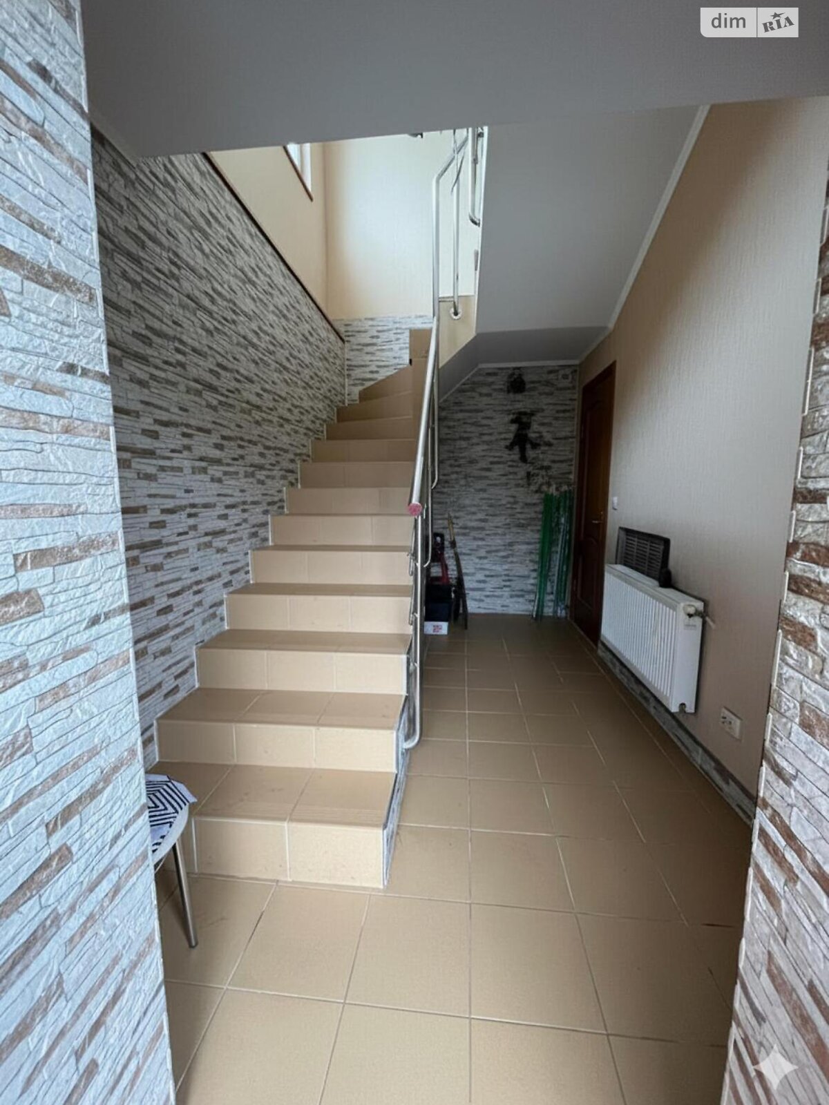 Коммерческое помещение в Ивано-Франковске, продажа по Сорохтея О. улица 24А, район Арсенал, цена: 410 000 долларов за объект фото 1 Коммерческое помещение в Ивано-Франковске, продажа по Сорохтея О. улица 24А, район Арсенал, цена: 410 000 долларов за объект фото 1