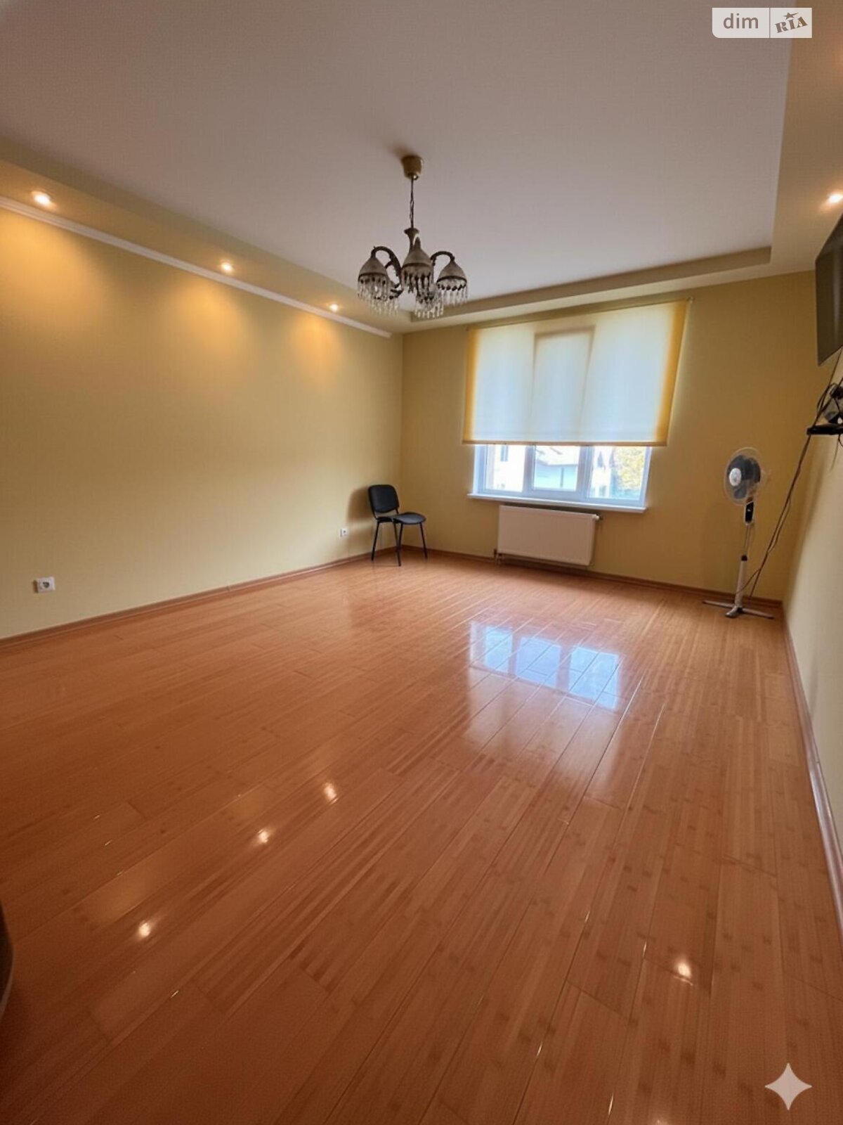 Коммерческое помещение в Ивано-Франковске, продажа по Сорохтея О. улица 24А, район Арсенал, цена: 410 000 долларов за объект фото 1 Коммерческое помещение в Ивано-Франковске, продажа по Сорохтея О. улица 24А, район Арсенал, цена: 410 000 долларов за объект фото 1