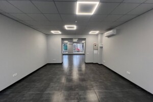 Комерційне приміщення в Івано-Франківську, продаж по Івасюка вулиця, район Брати, ціна: 180 000 доларів за об’єкт фото 2
