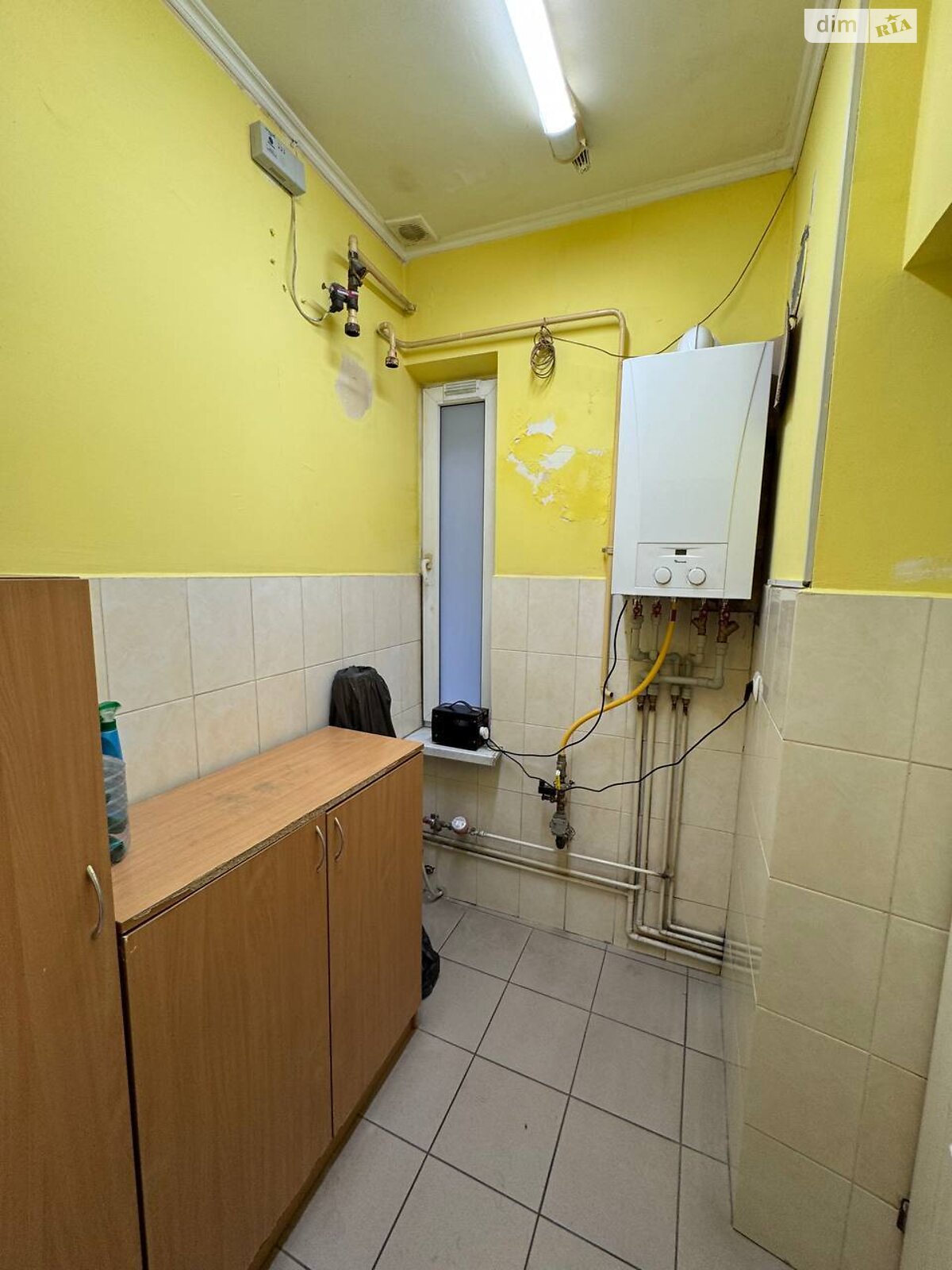 Комерційне приміщення в Івано-Франківську, продаж по Галицька вулиця 60, район Княгинин, ціна: 99 500 доларів за об’єкт фото 1 Комерційне приміщення в Івано-Франківську, продаж по Галицька вулиця 60, район Княгинин, ціна: 99 500 доларів за об’єкт фото 1