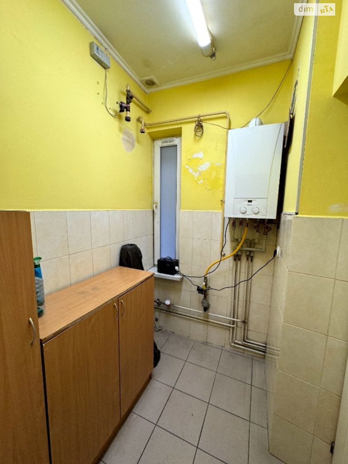 Комерційне приміщення в Івано-Франківську, продаж по Галицька вулиця 60, район Княгинин, ціна: 99 500 доларів за об’єкт фото 1 Комерційне приміщення в Івано-Франківську, продаж по Галицька вулиця 60, район Княгинин, ціна: 99 500 доларів за об’єкт фото 1