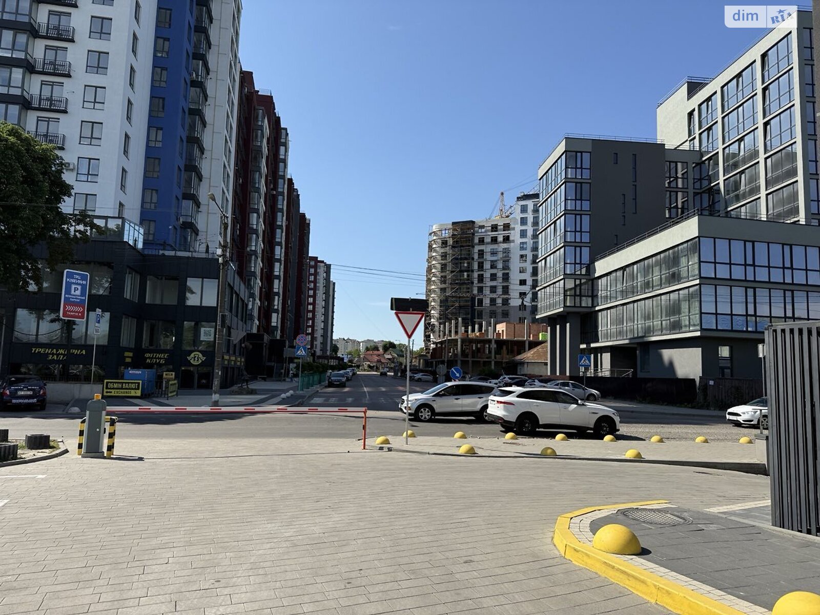 Комерційне приміщення в Івано-Франківську, продаж по Надрічна вулиця 6, район Княгинин, ціна: 152 500 доларів за об’єкт фото 1 Комерційне приміщення в Івано-Франківську, продаж по Надрічна вулиця 6, район Княгинин, ціна: 152 500 доларів за об’єкт фото 1
