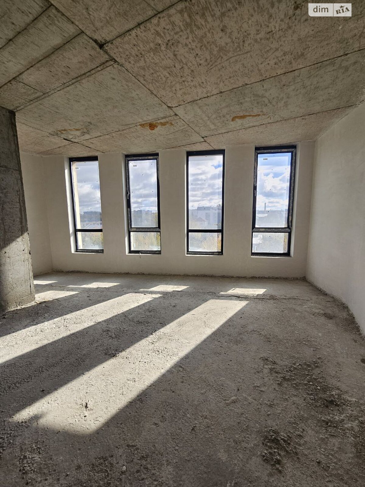 Комерційне приміщення в Івано-Франківську, продаж по Надрічна вулиця, район Княгинин, ціна: 69 927 доларів за об’єкт фото 1 Комерційне приміщення в Івано-Франківську, продаж по Надрічна вулиця, район Княгинин, ціна: 69 927 доларів за об’єкт фото 1