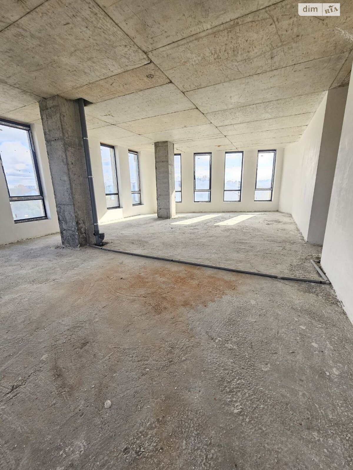 Комерційне приміщення в Івано-Франківську, продаж по Надрічна вулиця, район Княгинин, ціна: 69 927 доларів за об’єкт фото 1 Комерційне приміщення в Івано-Франківську, продаж по Надрічна вулиця, район Княгинин, ціна: 69 927 доларів за об’єкт фото 1