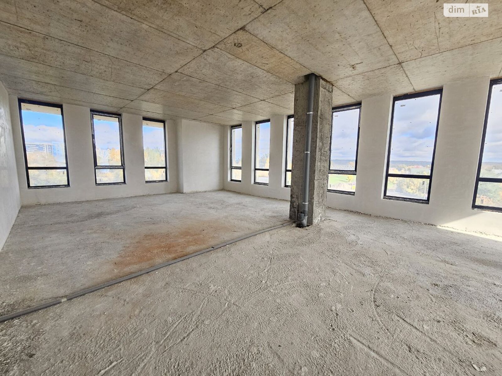 Комерційне приміщення в Івано-Франківську, продаж по Надрічна вулиця, район Княгинин, ціна: 69 927 доларів за об’єкт фото 1 Комерційне приміщення в Івано-Франківську, продаж по Надрічна вулиця, район Княгинин, ціна: 69 927 доларів за об’єкт фото 1