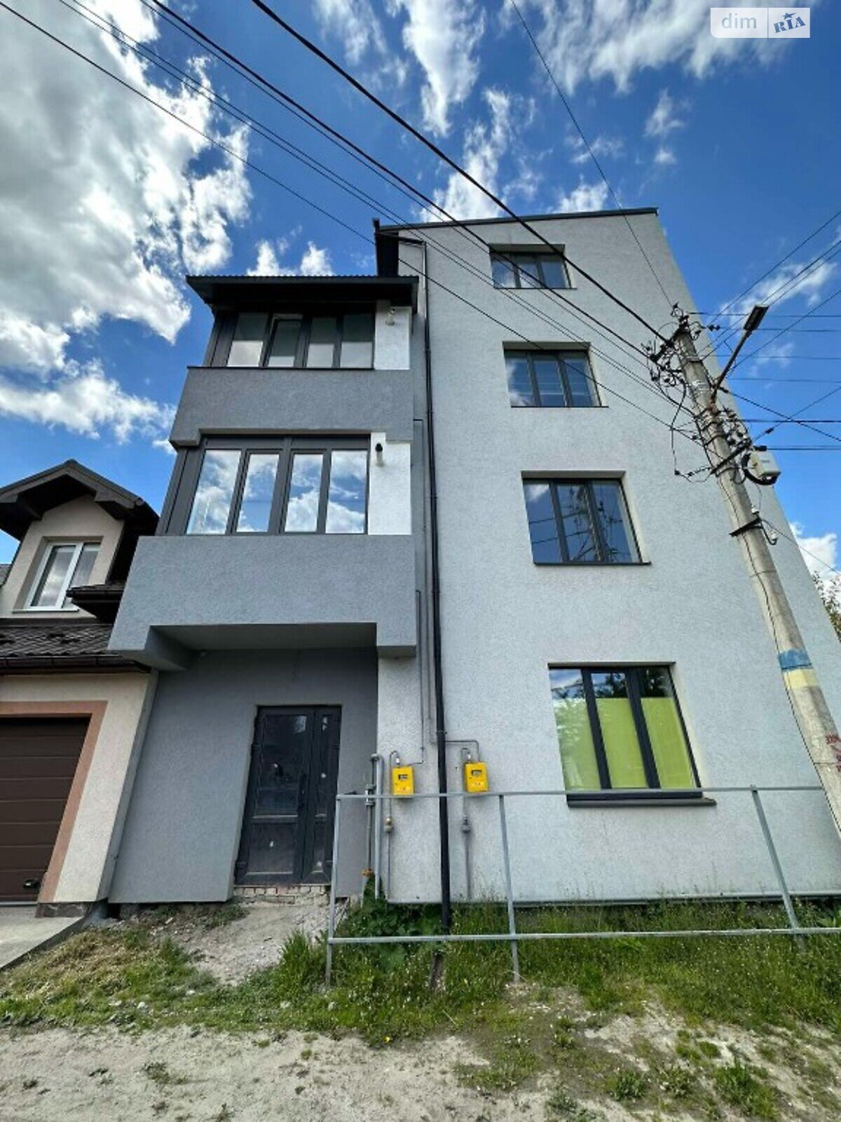 Комерційне приміщення в Івано-Франківську, продаж по Церковна (Августина Євчука) вулиця, район Княгинин, ціна: 15 900 доларів за об’єкт фото 1 Комерційне приміщення в Івано-Франківську, продаж по Церковна (Августина Євчука) вулиця, район Княгинин, ціна: 15 900 доларів за об’єкт фото 1