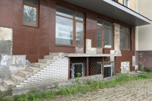 Коммерческое помещение в Бурштыне, ул. Коновальца 4А, цена продажи: 13 300 долларов за объект фото 2