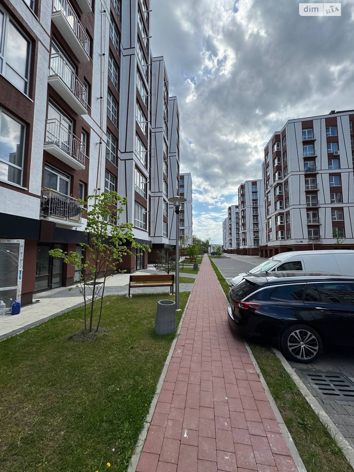 Коммерческое помещение в Ивано-Франковске, продажа по Павла Полуботка улица 18 корпус 16, район Опришовцы, цена: 23 700 долларов за объект фото 1 Коммерческое помещение в Ивано-Франковске, продажа по Павла Полуботка улица 18 корпус 16, район Опришовцы, цена: 23 700 долларов за объект фото 1