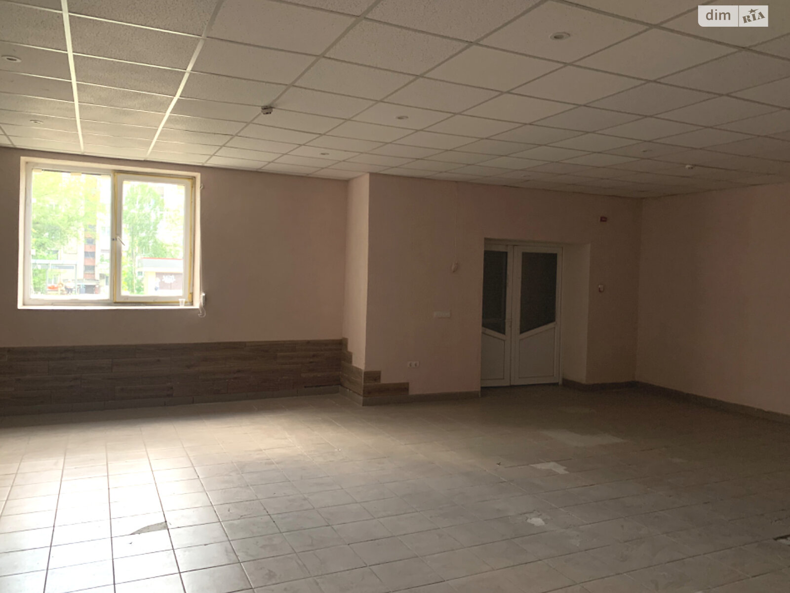 Комерційне приміщення в Івано-Франківську, продаж по Галицька вулиця 203, район Пасічна, ціна: 312 000 доларів за об’єкт фото 1 Комерційне приміщення в Івано-Франківську, продаж по Галицька вулиця 203, район Пасічна, ціна: 312 000 доларів за об’єкт фото 1