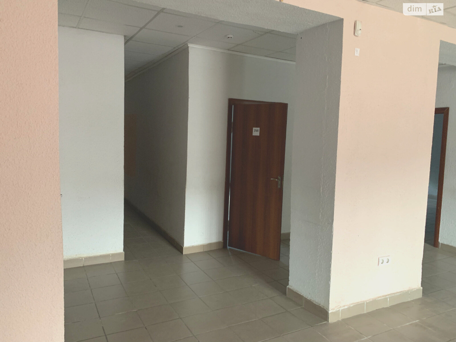 Комерційне приміщення в Івано-Франківську, продаж по Галицька вулиця 203, район Пасічна, ціна: 312 000 доларів за об’єкт фото 1 Комерційне приміщення в Івано-Франківську, продаж по Галицька вулиця 203, район Пасічна, ціна: 312 000 доларів за об’єкт фото 1