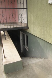 Комерційне приміщення в Івано-Франківську, продаж по Тролейбусна вулиця, район Пасічна, ціна: 15 500 доларів за об’єкт фото 2 Комерційне приміщення в Івано-Франківську, продаж по Тролейбусна вулиця, район Пасічна, ціна: 15 500 доларів за об’єкт фото 2