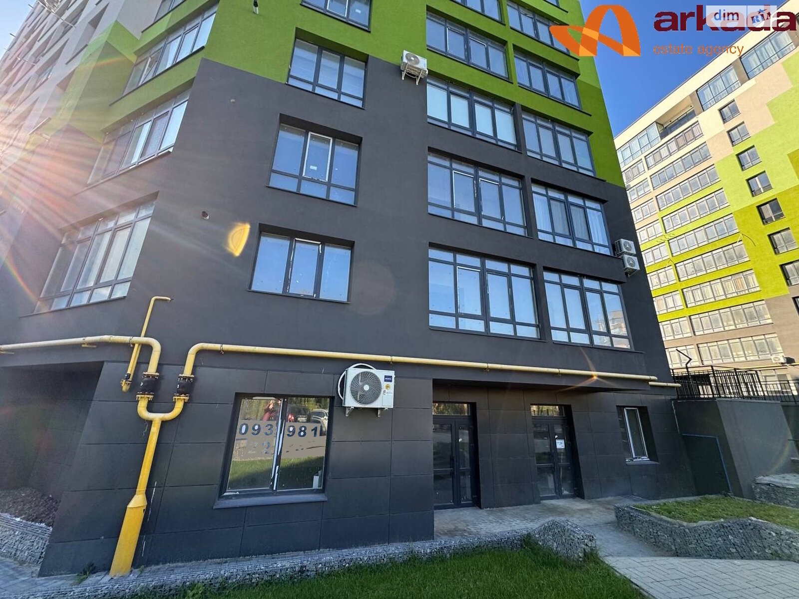 Коммерческое помещение в Ивано-Франковске, Приозерная улица, цена: продажи 77 500 долларов за объект фото 1 Коммерческое помещение в Ивано-Франковске, Приозерная улица, цена продажи: 77 500 долларов за объект фото 1