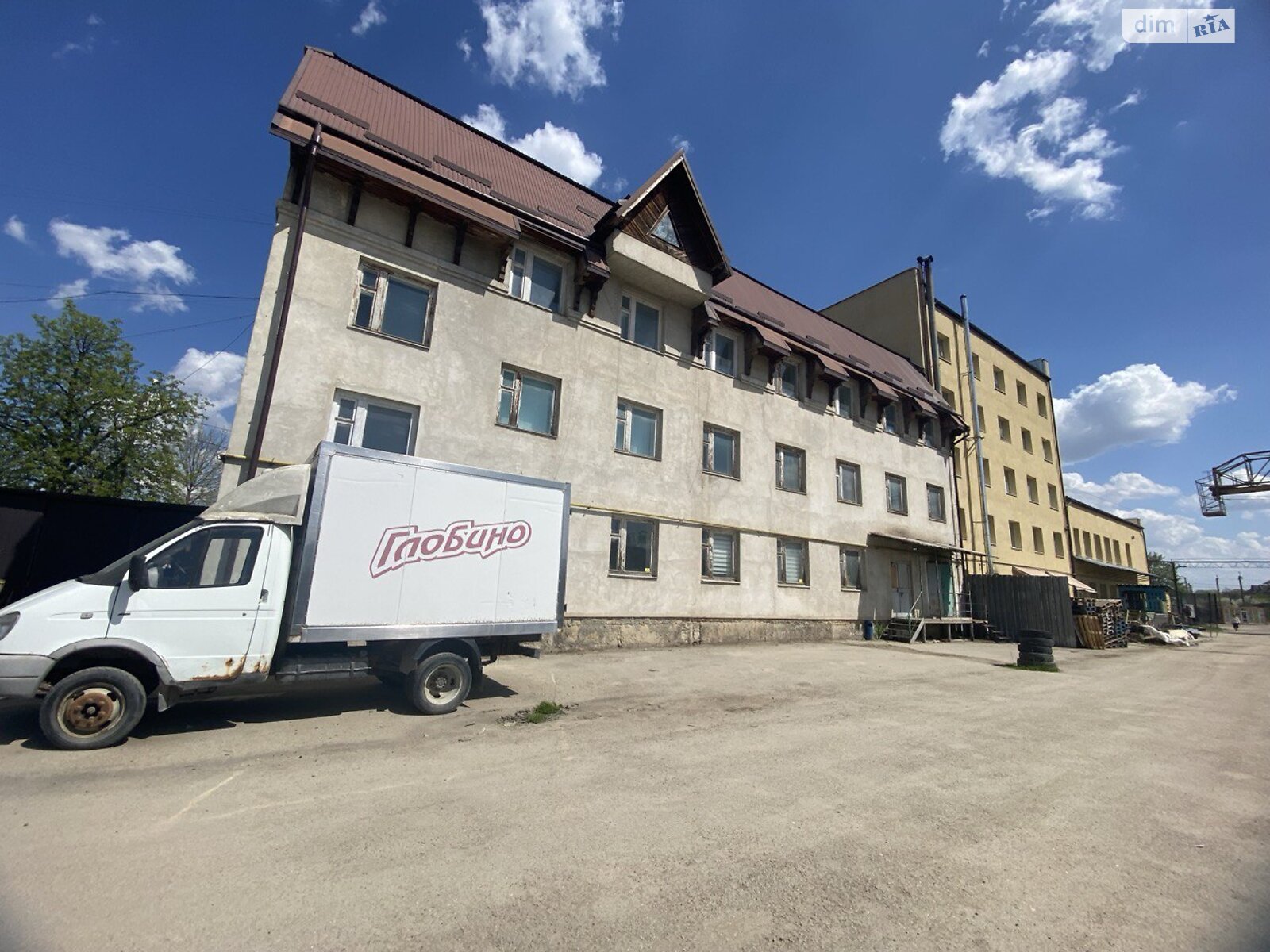 Комерційне приміщення в Івано-Франківську, продаж по Макуха І. (Порайка) вулиця 2В, район Рінь, ціна: 300 000 доларів за об’єкт фото 1 Комерційне приміщення в Івано-Франківську, продаж по Макуха І. (Порайка) вулиця 2В, район Рінь, ціна: 300 000 доларів за об’єкт фото 1