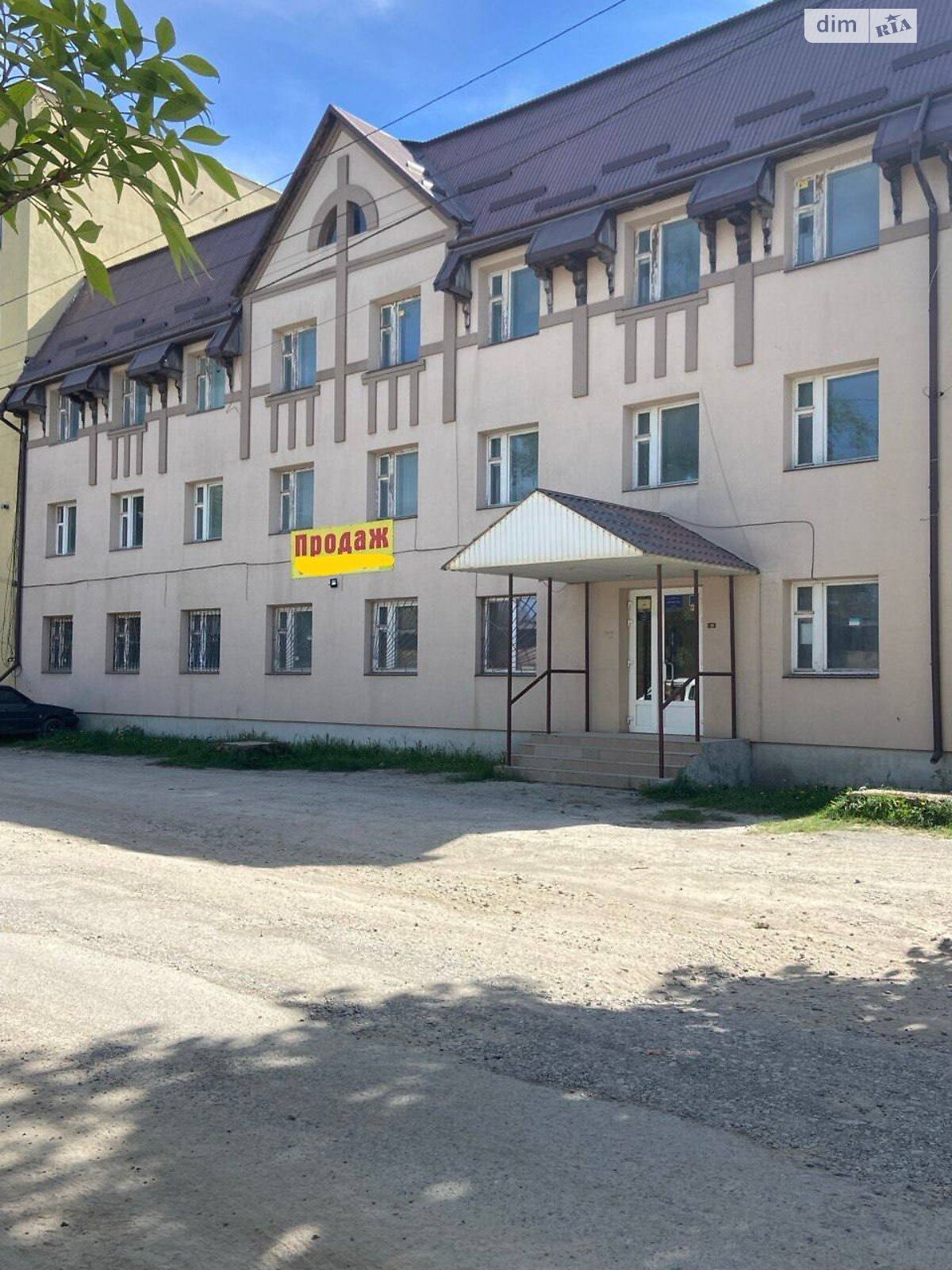 Комерційне приміщення в Івано-Франківську, продаж по Макуха І. (Порайка) вулиця 2В, район Рінь, ціна: 300 000 доларів за об’єкт фото 1 Комерційне приміщення в Івано-Франківську, продаж по Макуха І. (Порайка) вулиця 2В, район Рінь, ціна: 300 000 доларів за об’єкт фото 1