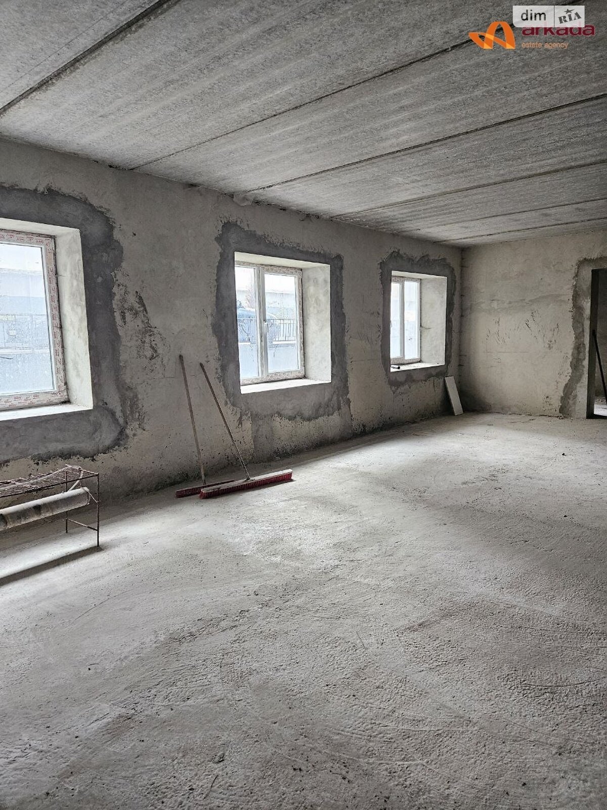 Коммерческое помещение в Ивано-Франковске, продажа по Андрея Мельника улица, район Центр, цена: 104 000 долларов за объект фото 1